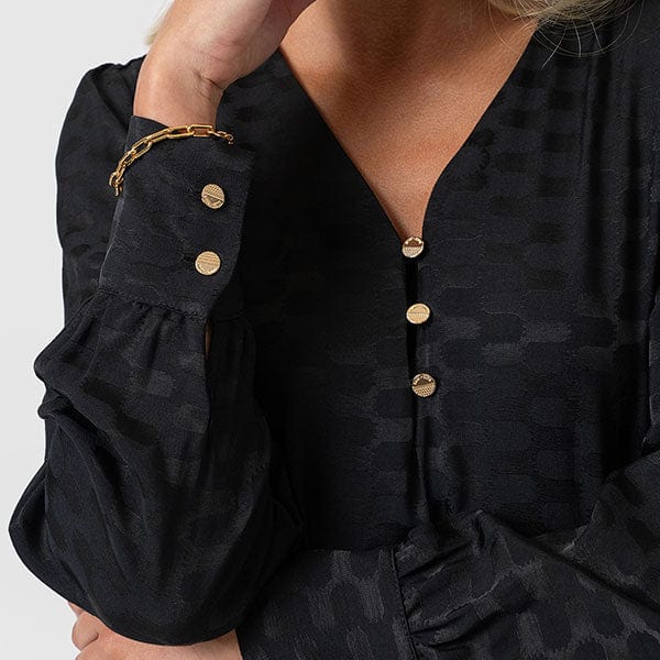 Cuff Detail
