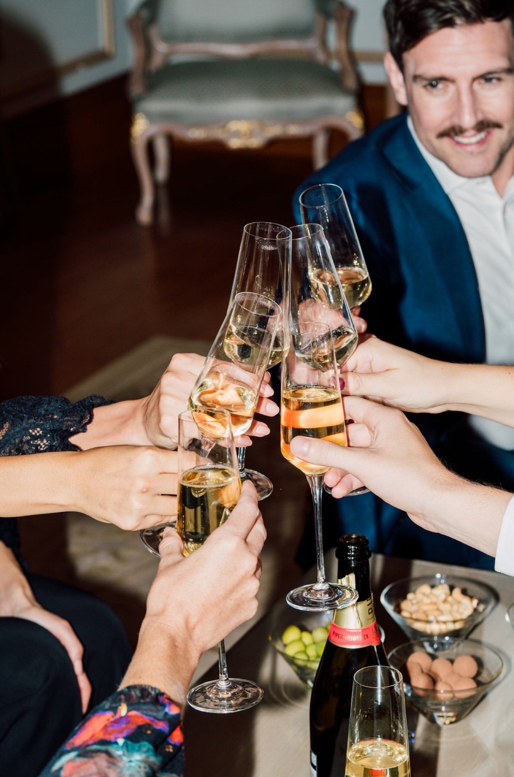 Saint & Sofia - Masquerade