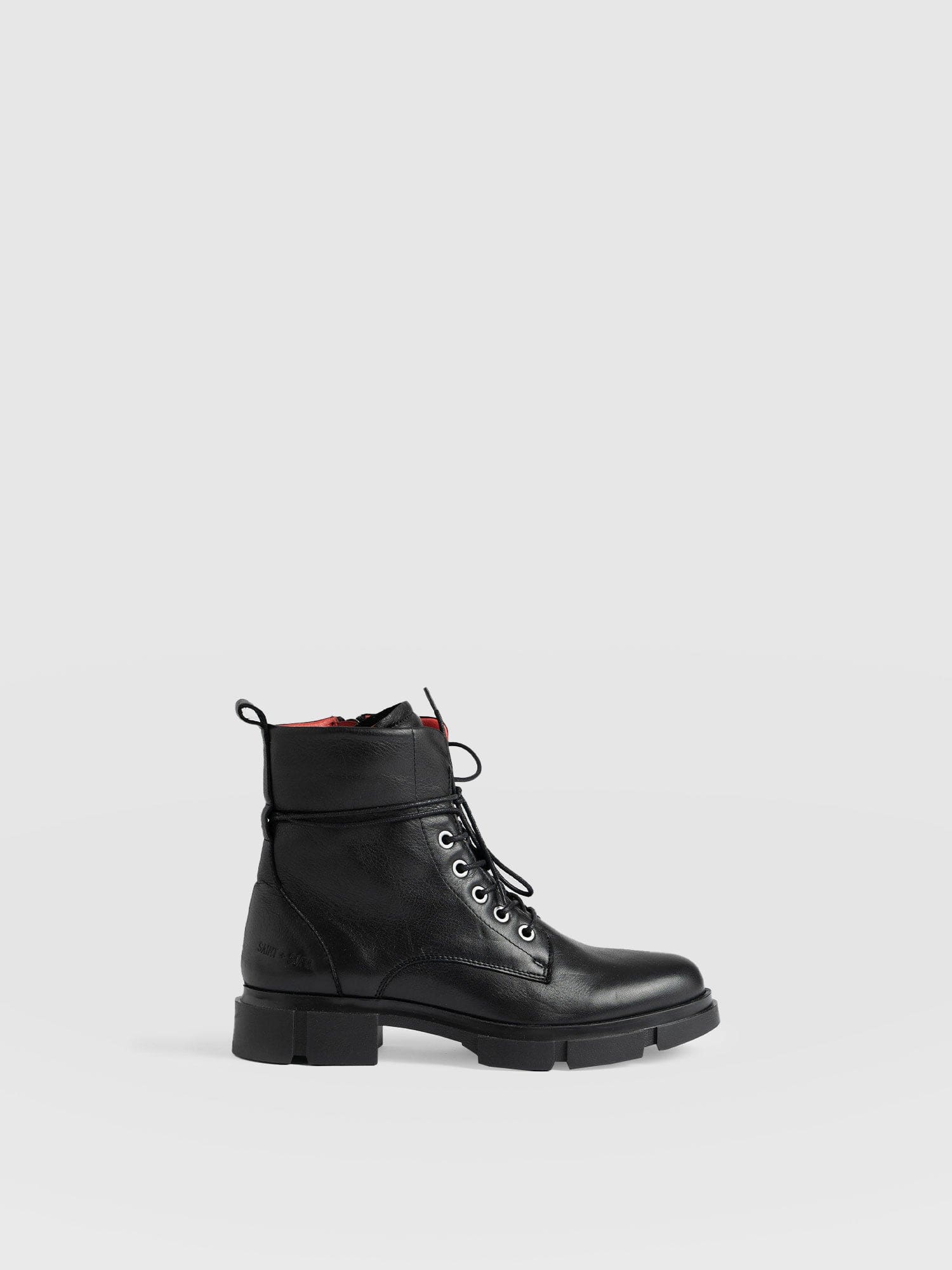 Saint Sofia Store Covent Garden London WC2 Saint Sofia Saint Sofia Store Covent Garden London WC2 Saint Sofia