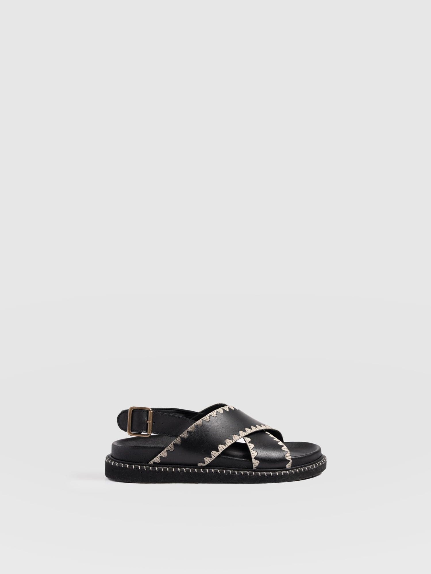 Bonnie Cross Over Sandals - Black