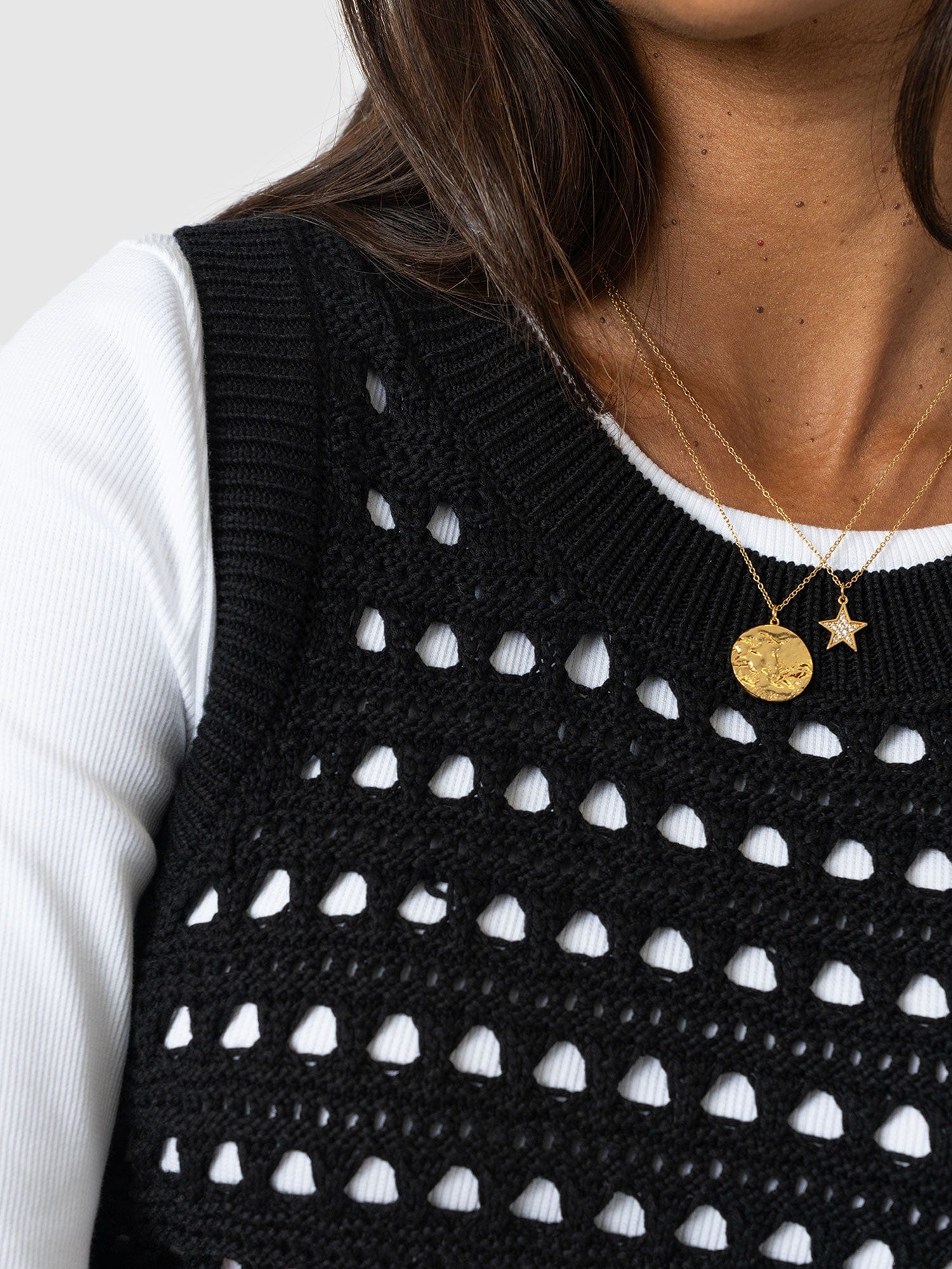 Adler Sleeveless Knit - Black