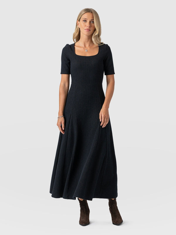 Akia Short Sleeve Dress - Black Textured