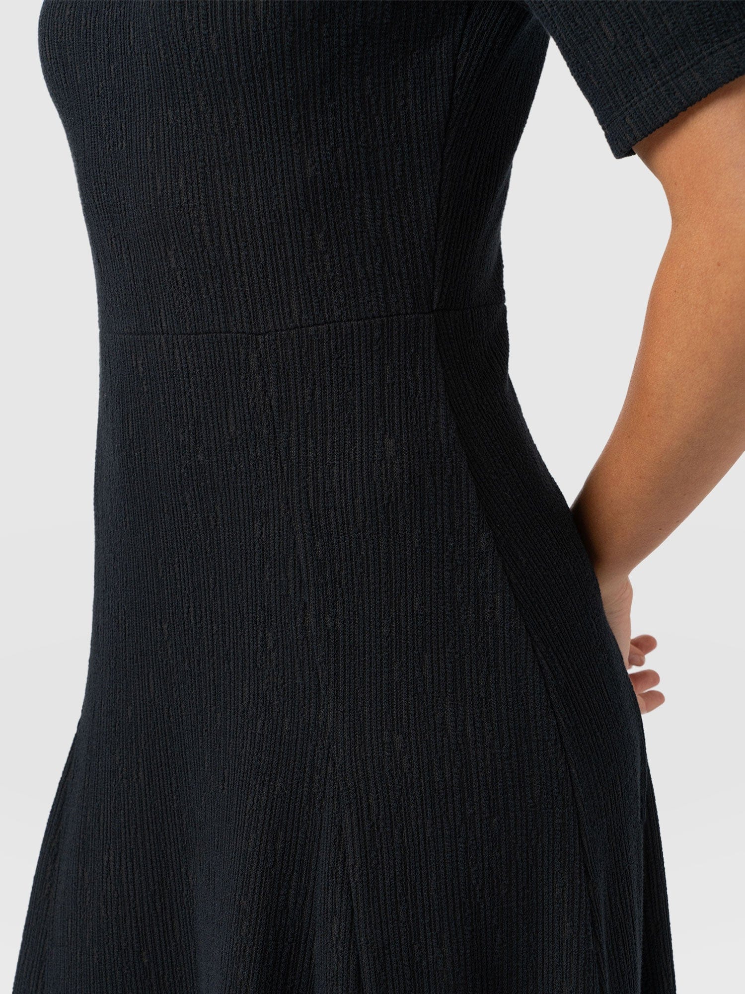 Akia Short Sleeve Dress - Black Textured