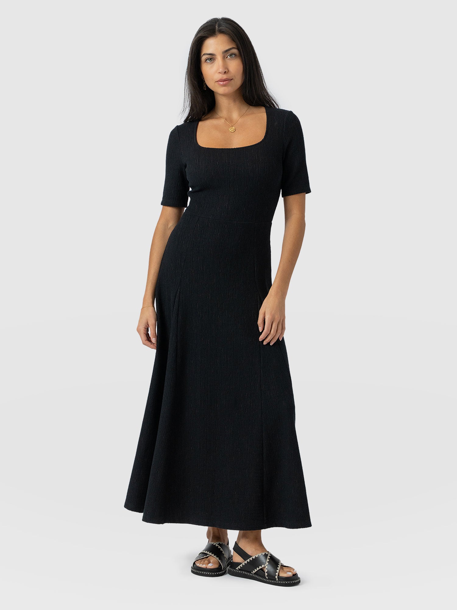 Akia Short Sleeve Dress - Black Textured