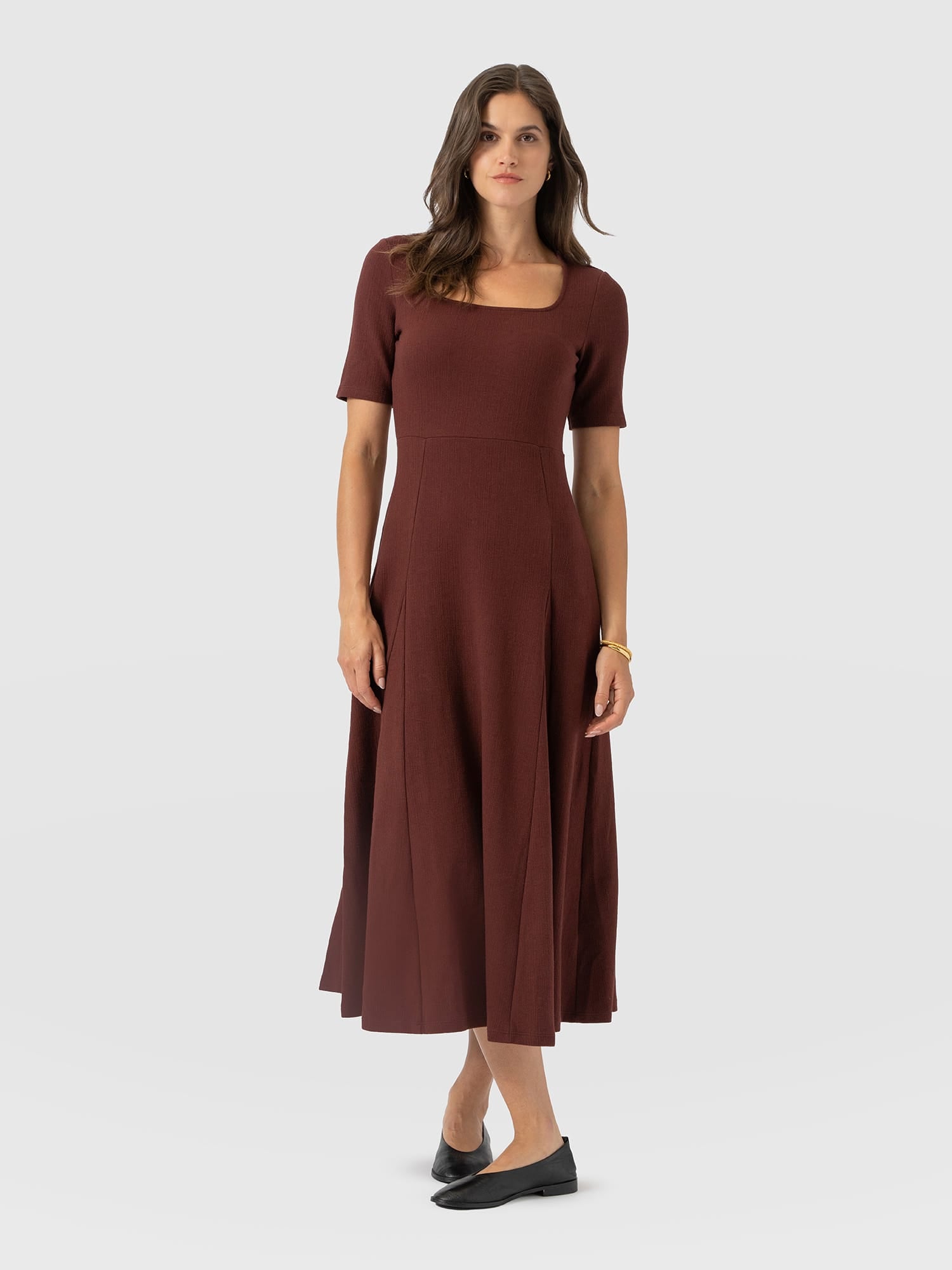 Akia Short Sleeve Dress - Maroon Textured - Women's Dresses | Saint and Sofia® UK