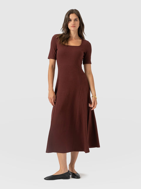 Akia Short Sleeve Dress - Maroon Textured - Women's Dresses | Saint and Sofia® UK