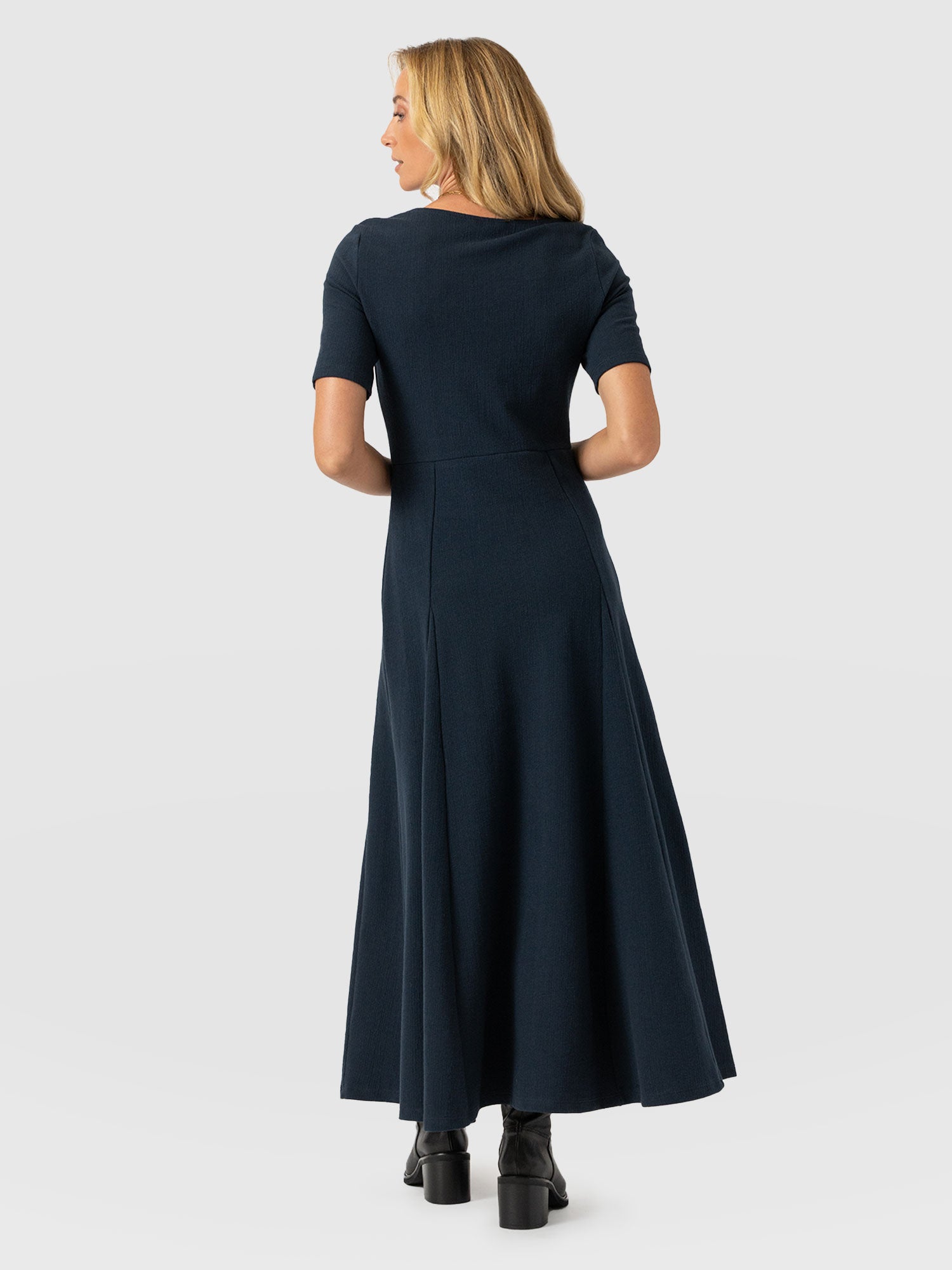 Akia Short Sleeve Dress - Navy Textured