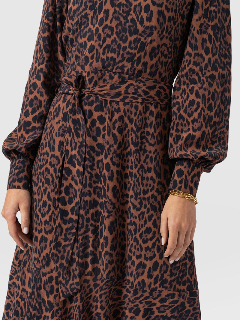 Allegra V Neck Dress - Brown Leopard - Women's Dresses | Saint + Sofia® UK