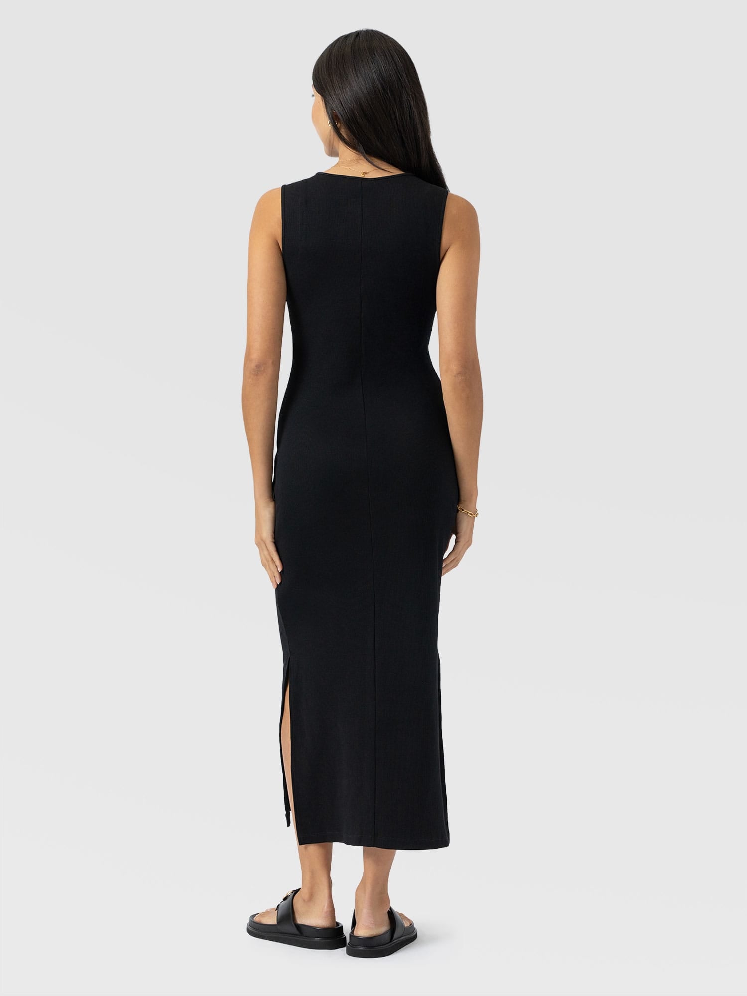 Andie Sleeveless V Neck Dress - Black Lace