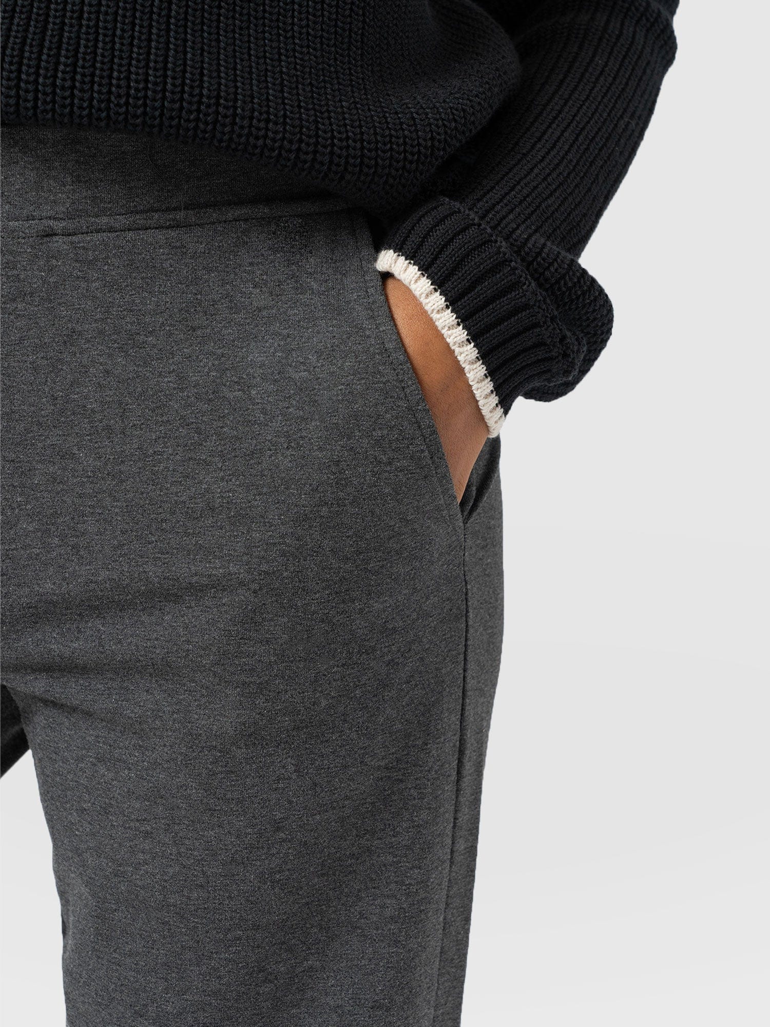 Apartment Pant - Charcoal