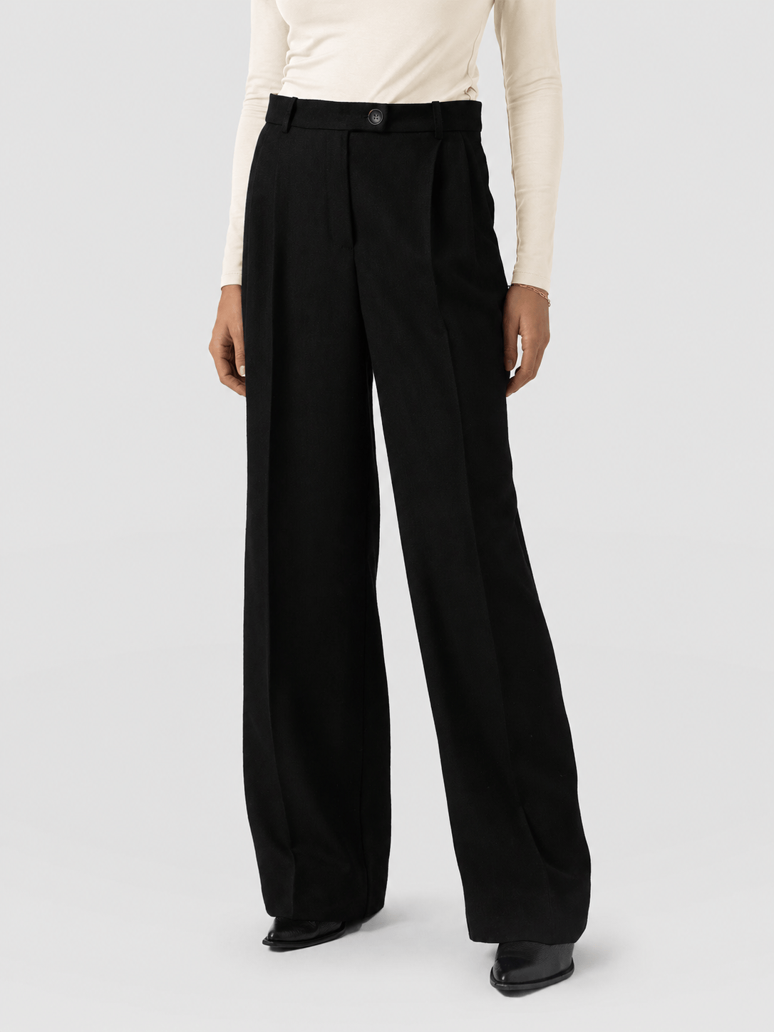 Argent Wide Leg Pant Black - Women's Trousers | Saint + Sofia® UK