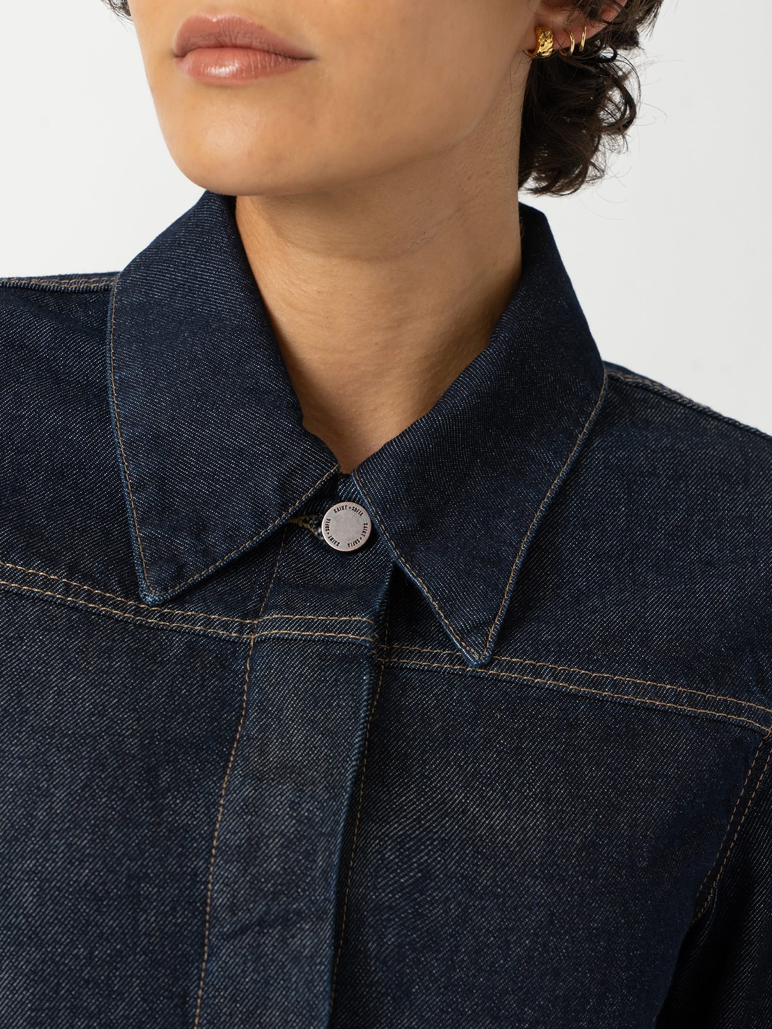 Arnette Denim Shacket - Indigo - Women's Jeans | Saint and Sofia® UK
