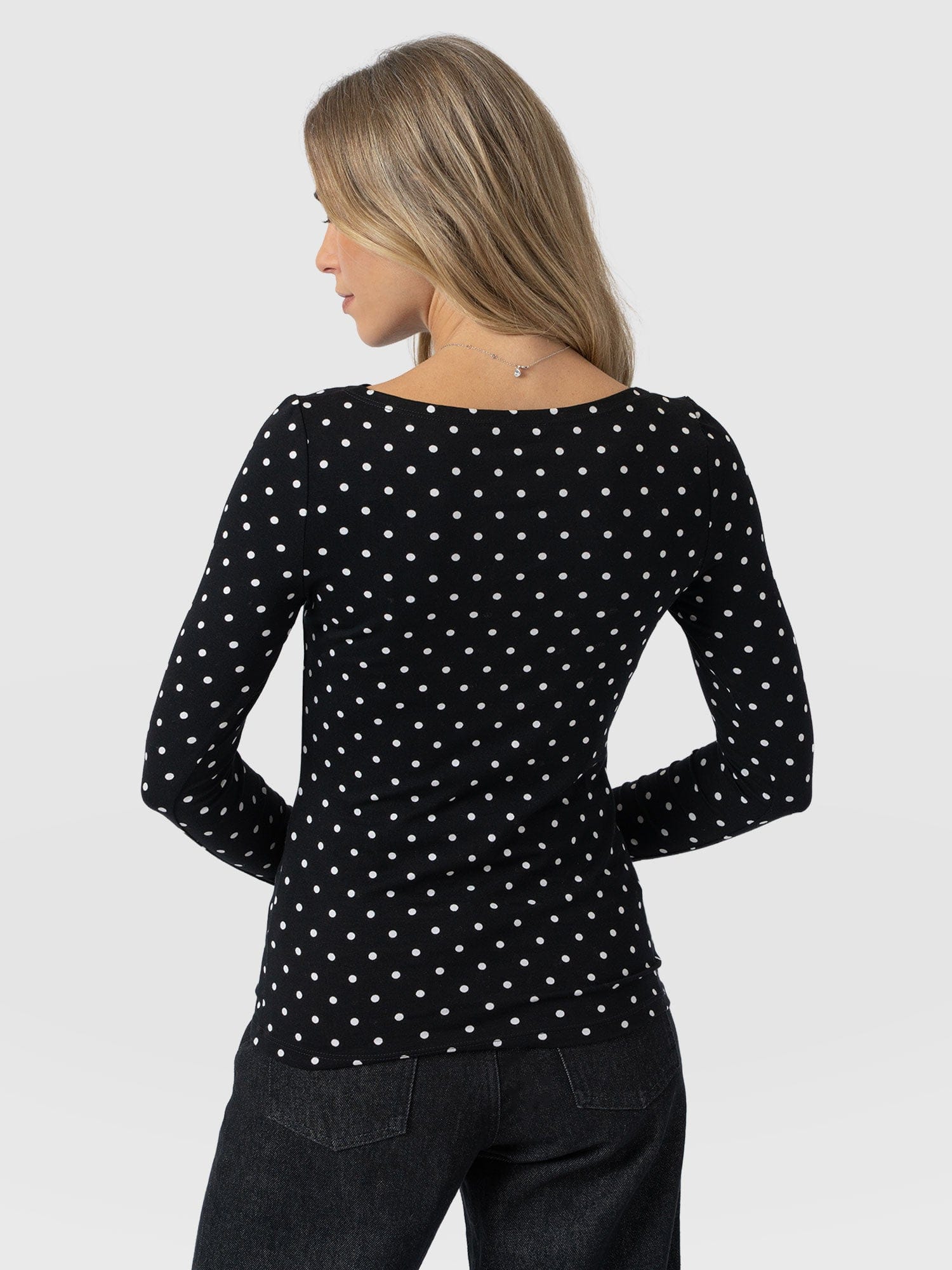 Austen Boat Neck Long Sleeve Tee - Black Polka Dot - Women's T-shirts | Saint + Sofia® UK