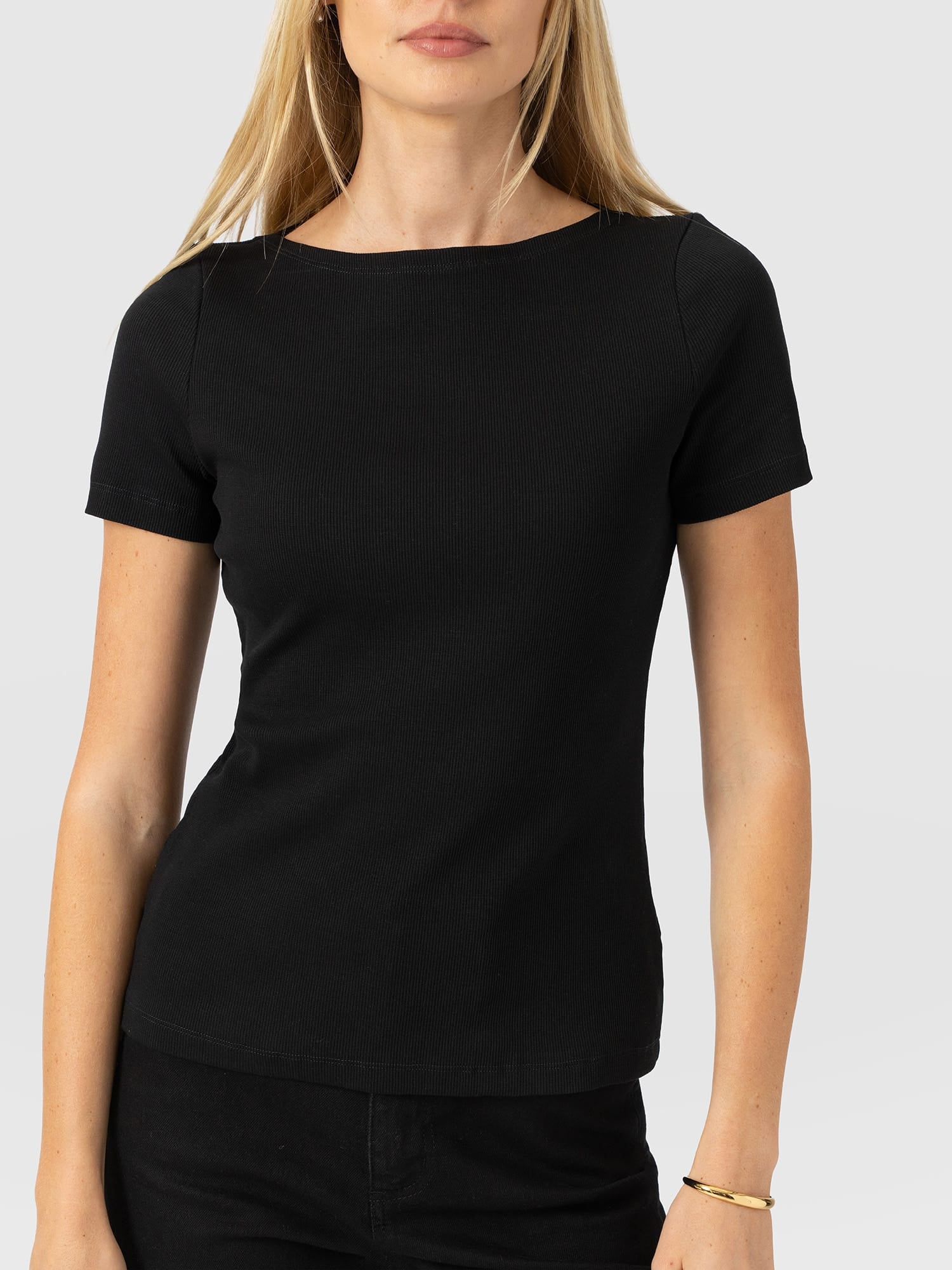 Austen Boat Neck Short Sleeve Tee - Black - Women's T-shirts | Saint and Sofia® UK