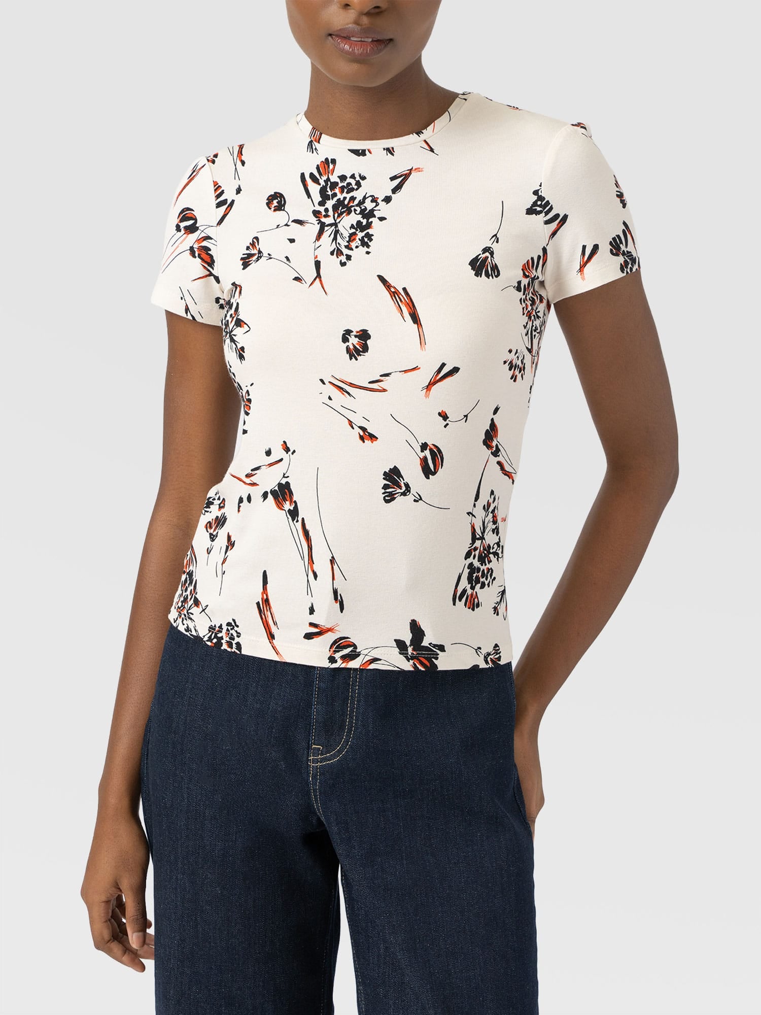 Austen Crew Neck Tee Short Sleeve - White Mist Floral - Women's T-shirts | Saint + Sofia® UK