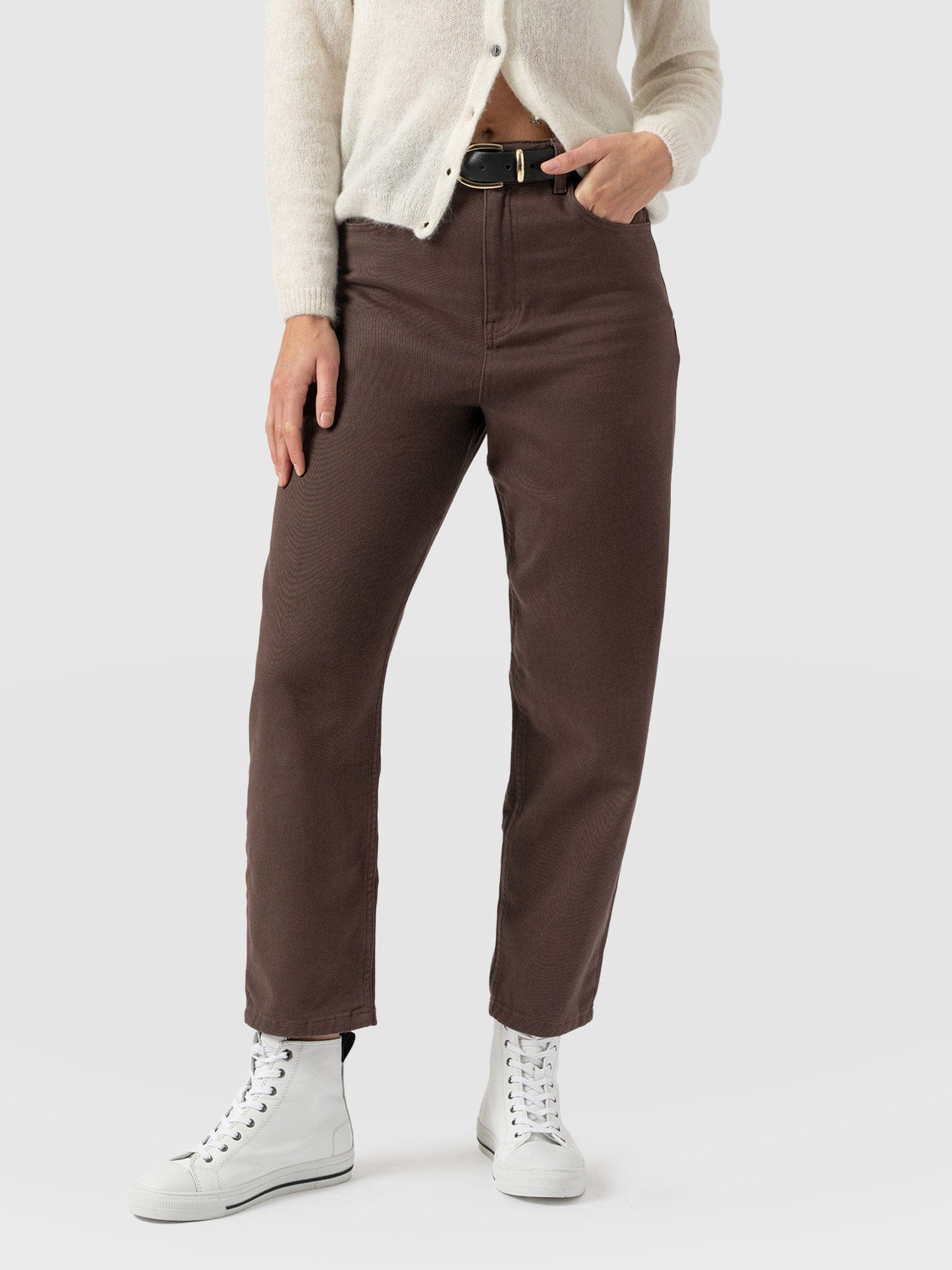 Barrel Leg Jean - Brown
