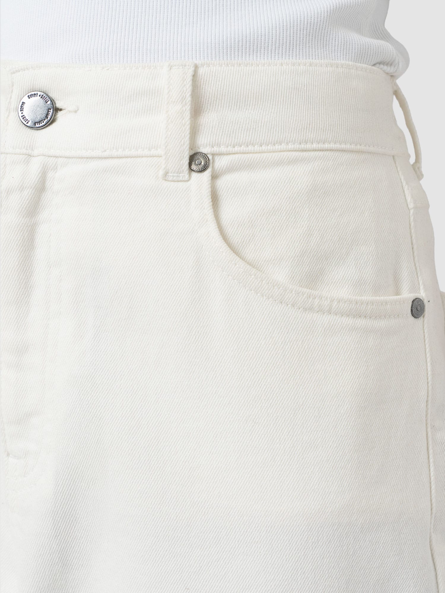 Barrel Leg Jean - White