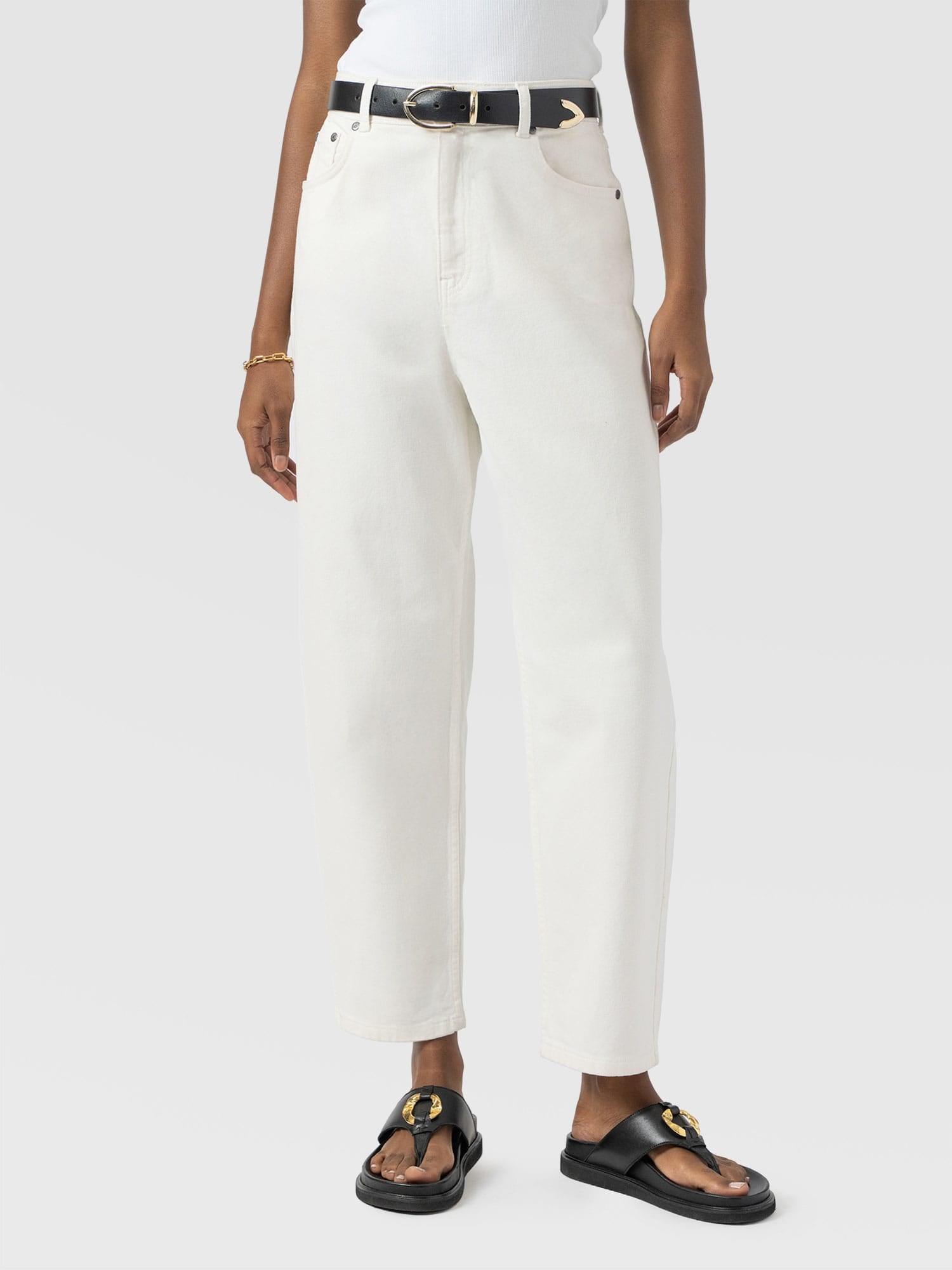 Barrel Leg Jean - White