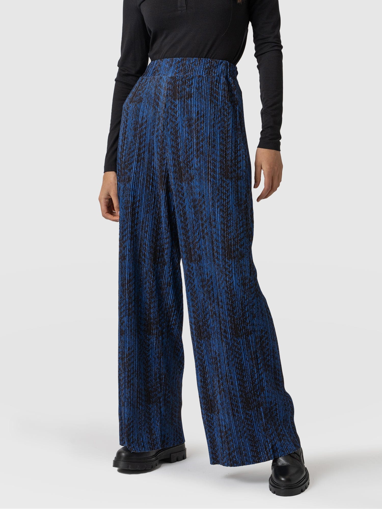 Betty Wide Leg Pant Bronze Navy Ripple - Women's Trousers | Saint