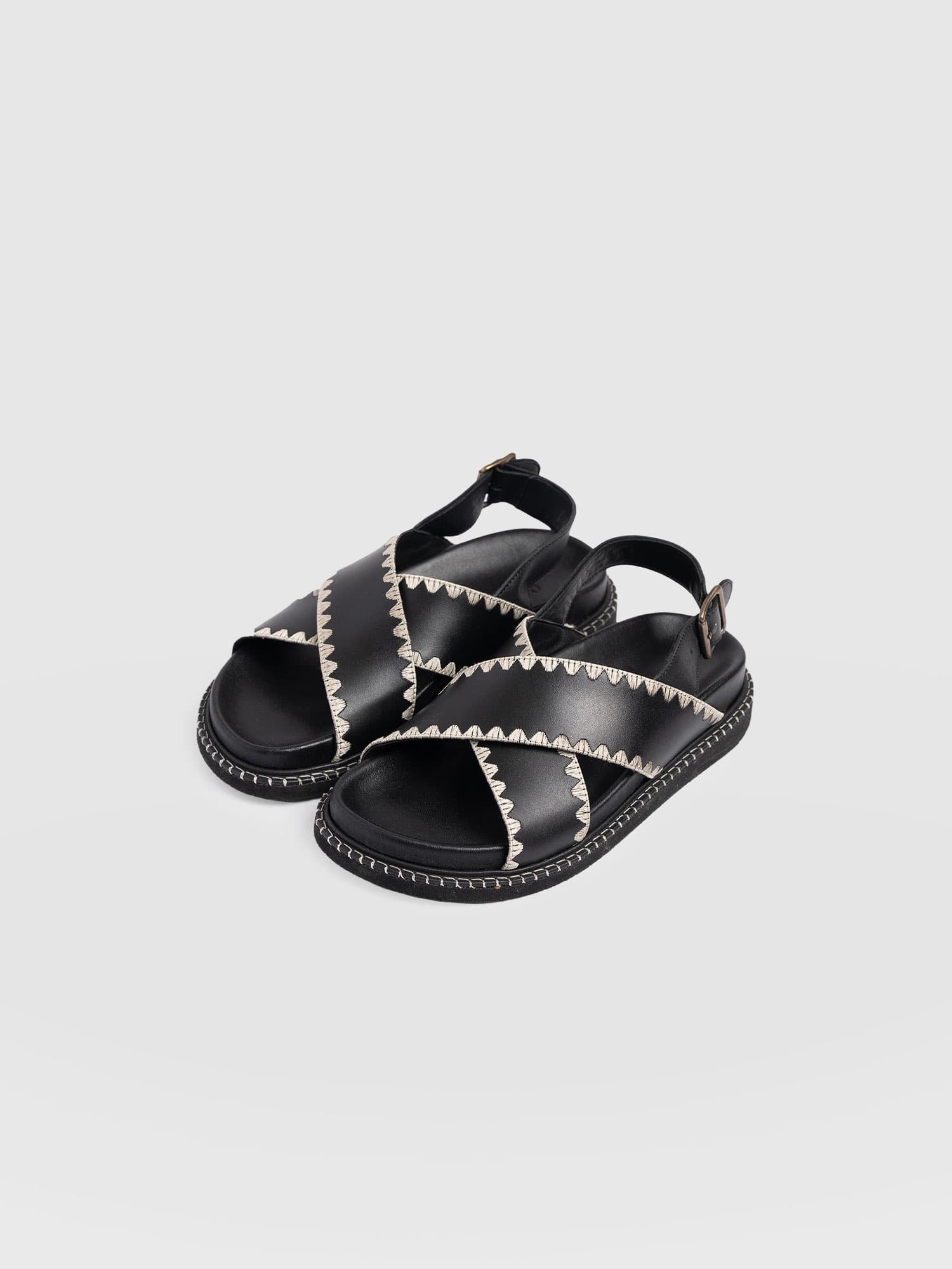 Bonnie Cross Over Sandals - Black