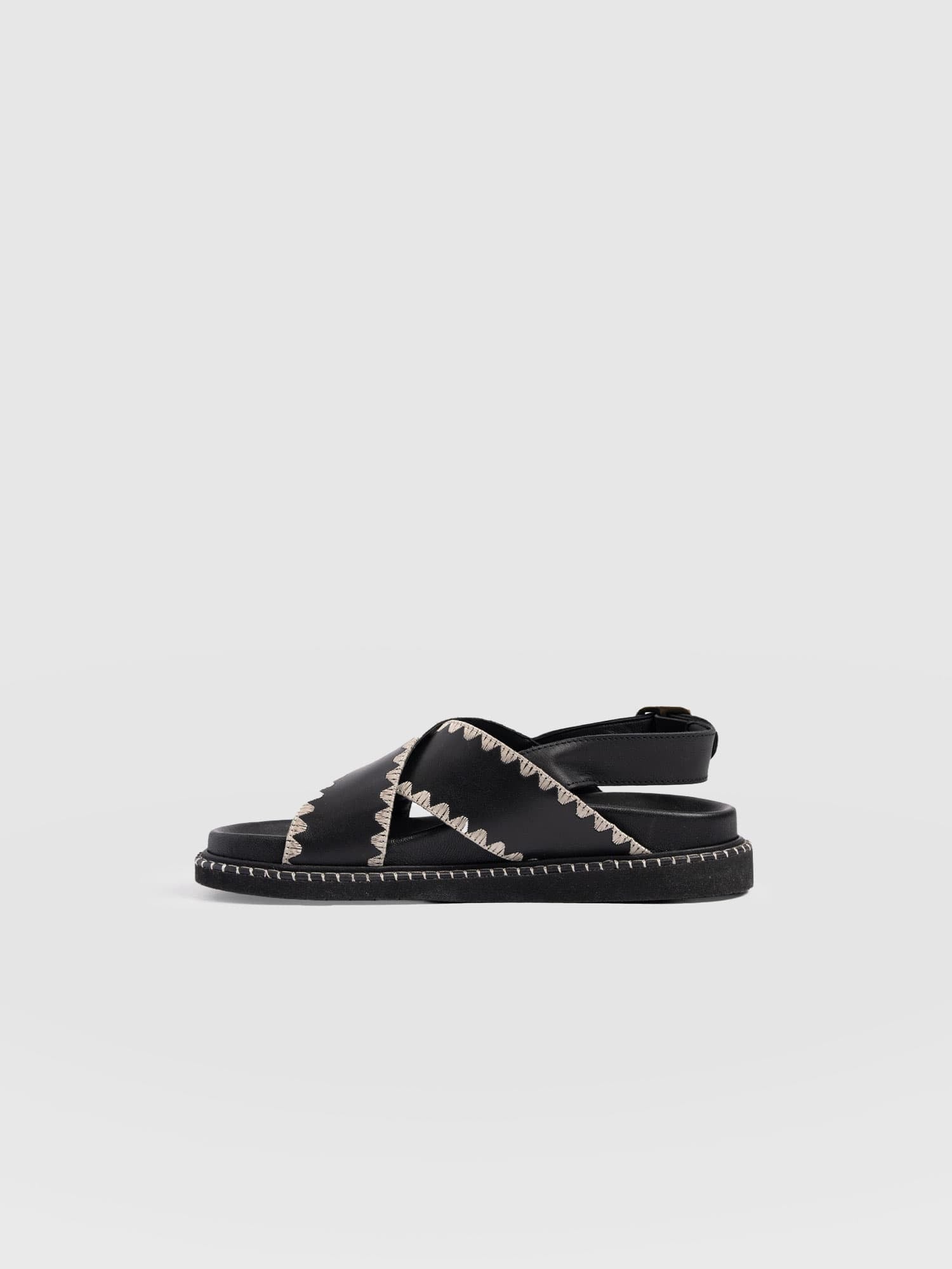 Bonnie Cross Over Sandals - Black