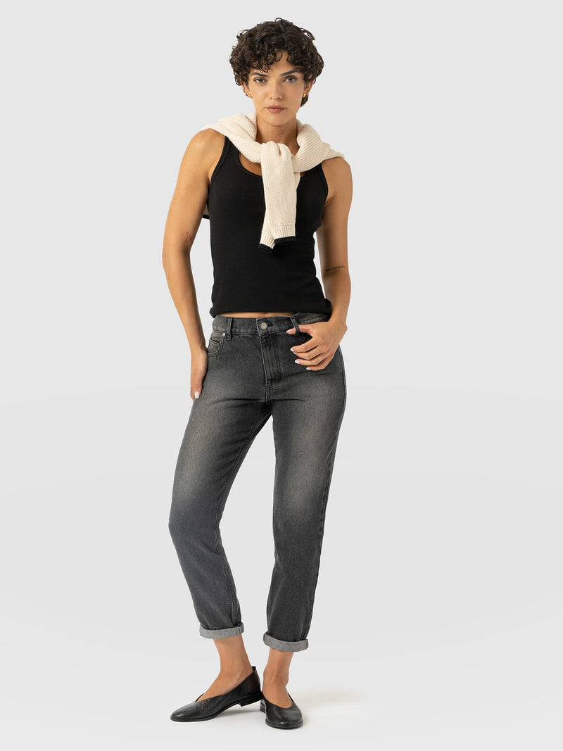 Boyfriend Jeans Black - Women's Jeans | Saint and Sofia® UK
