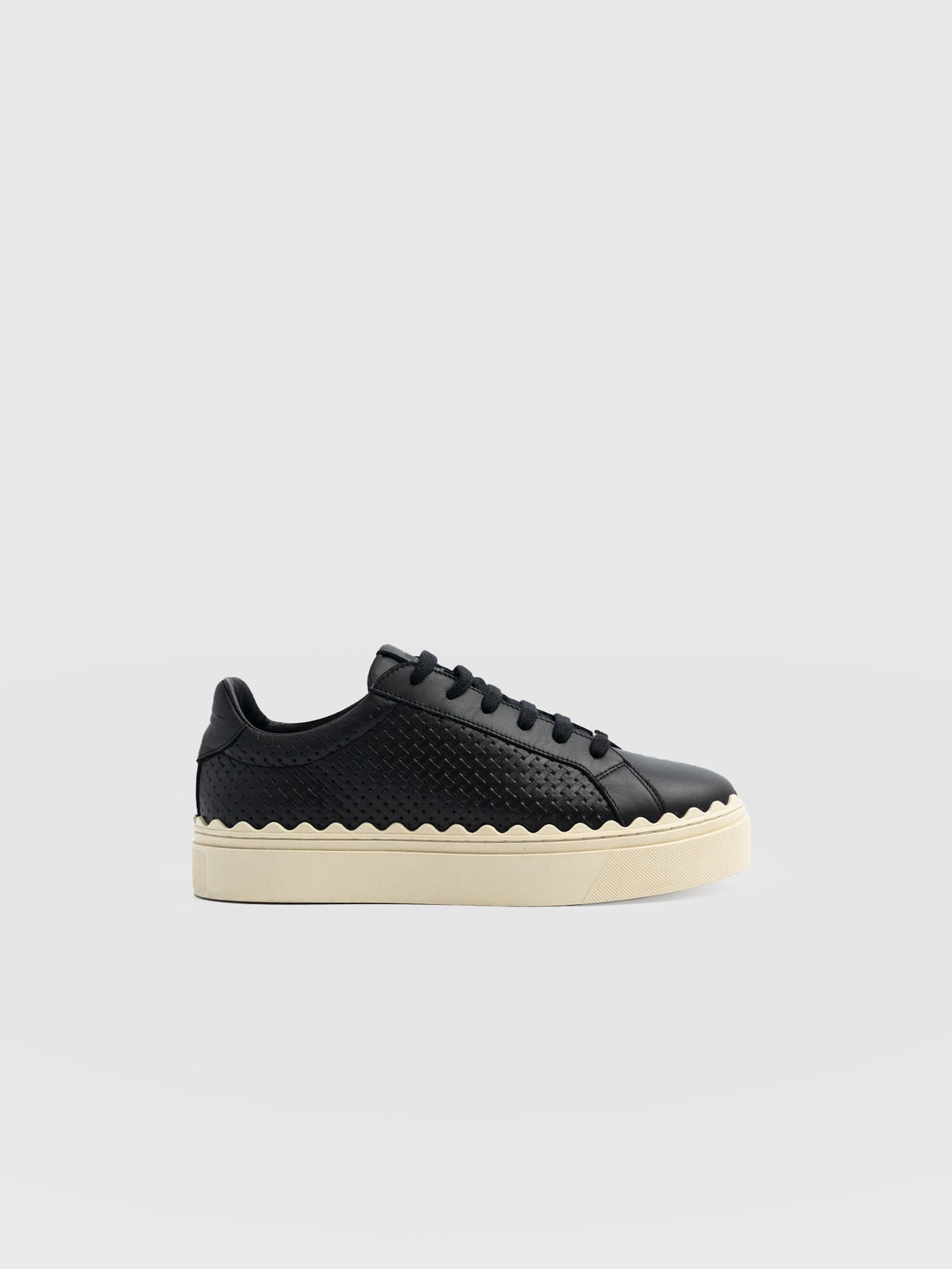 Brook Scallop Trainer - Black
