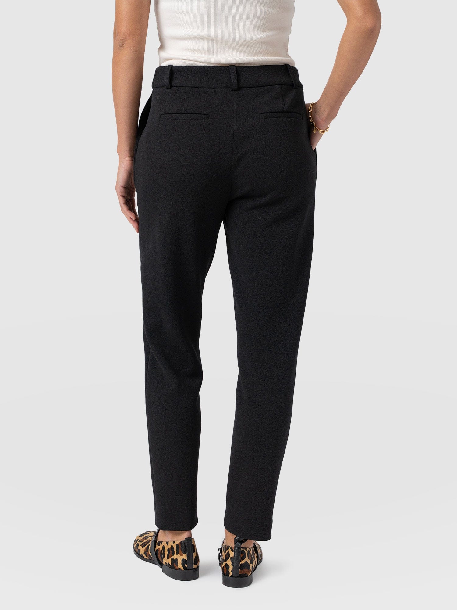 Cambridge Tapered Pant - Black