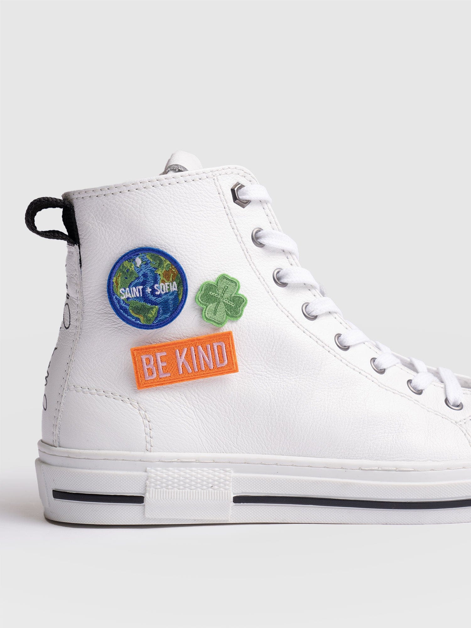 Clover Sticker Badge - Green