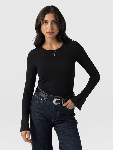 Connie Cuff Tee Black - Women's Tops | Saint + Sofia® UK