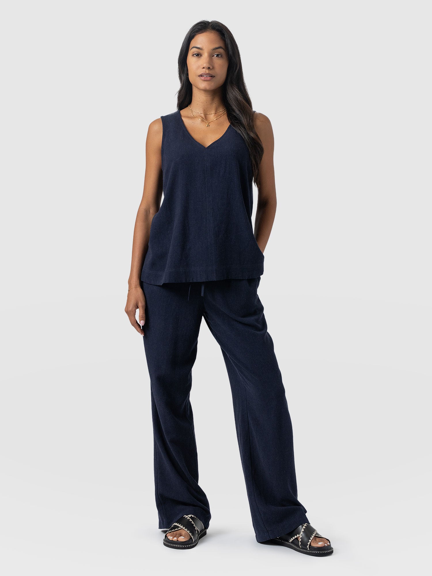 Corinne Linen Pant - Navy - Women's Trousers | Saint + Sofia® UK