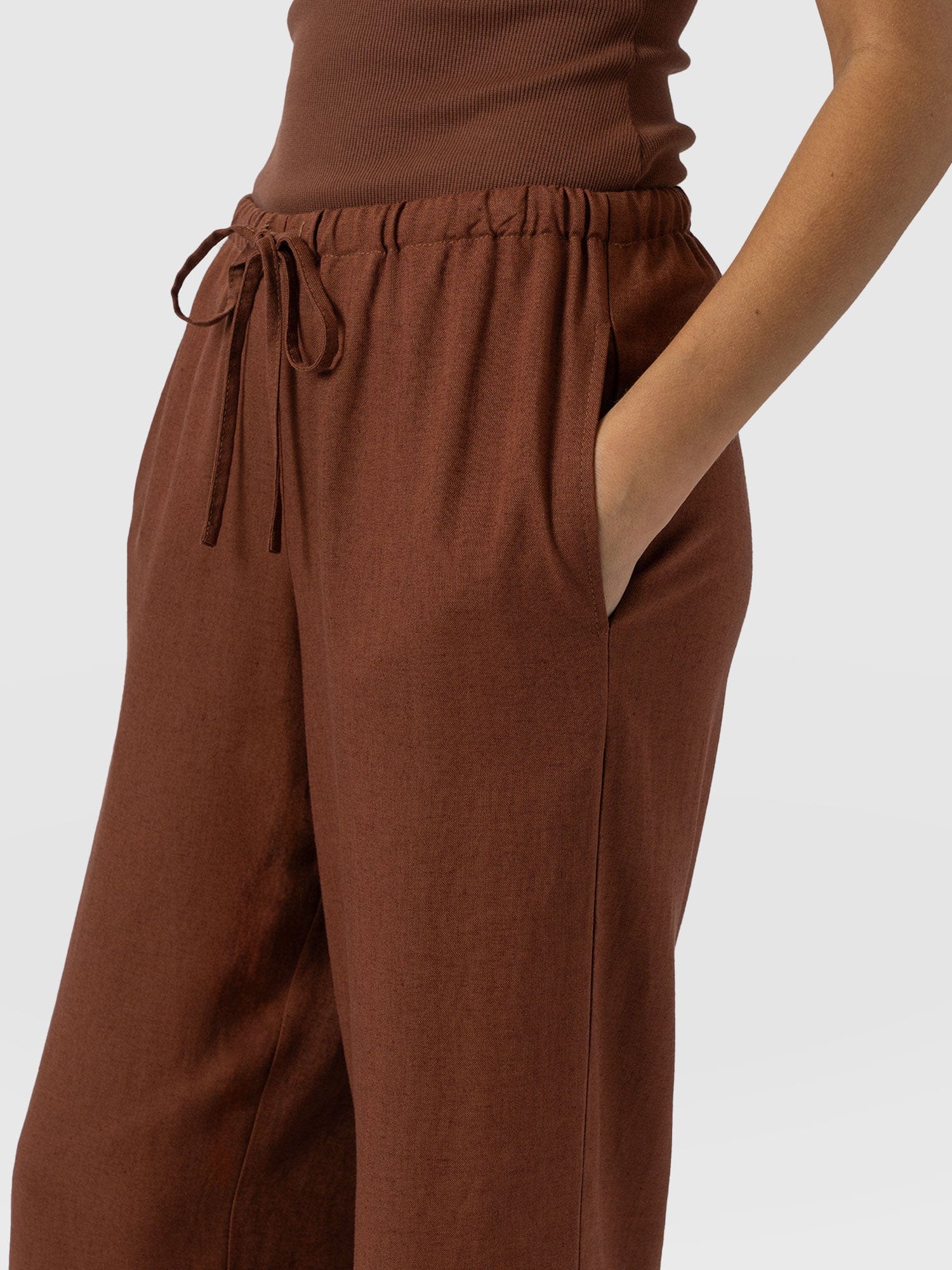Corinne Linen Pant - Russet Brown - Women's Trousers | Saint + Sofia® UK