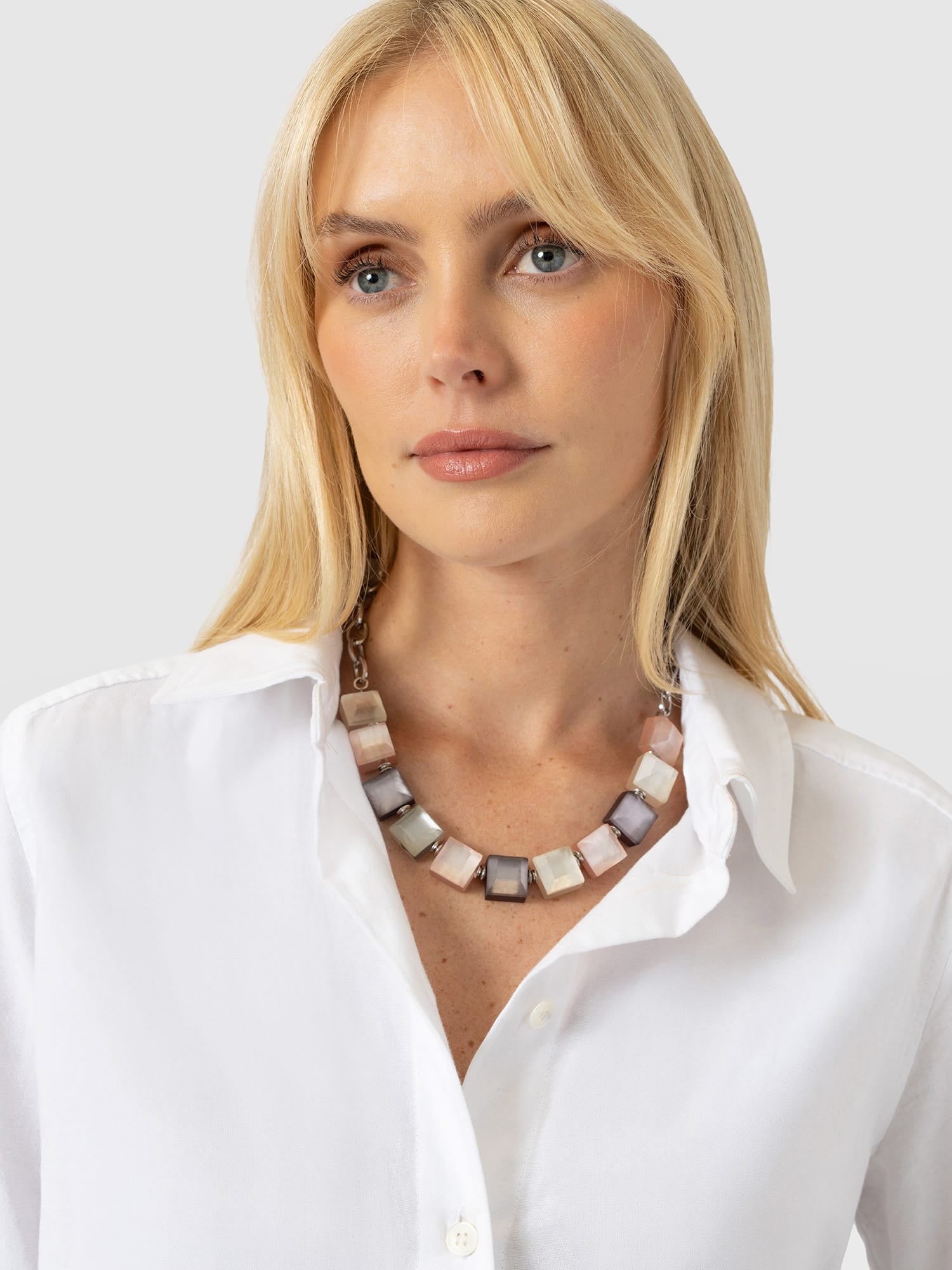 Cube Beaded Necklace - Champagne - Women's Jewellerys | Saint and Sofia® UK