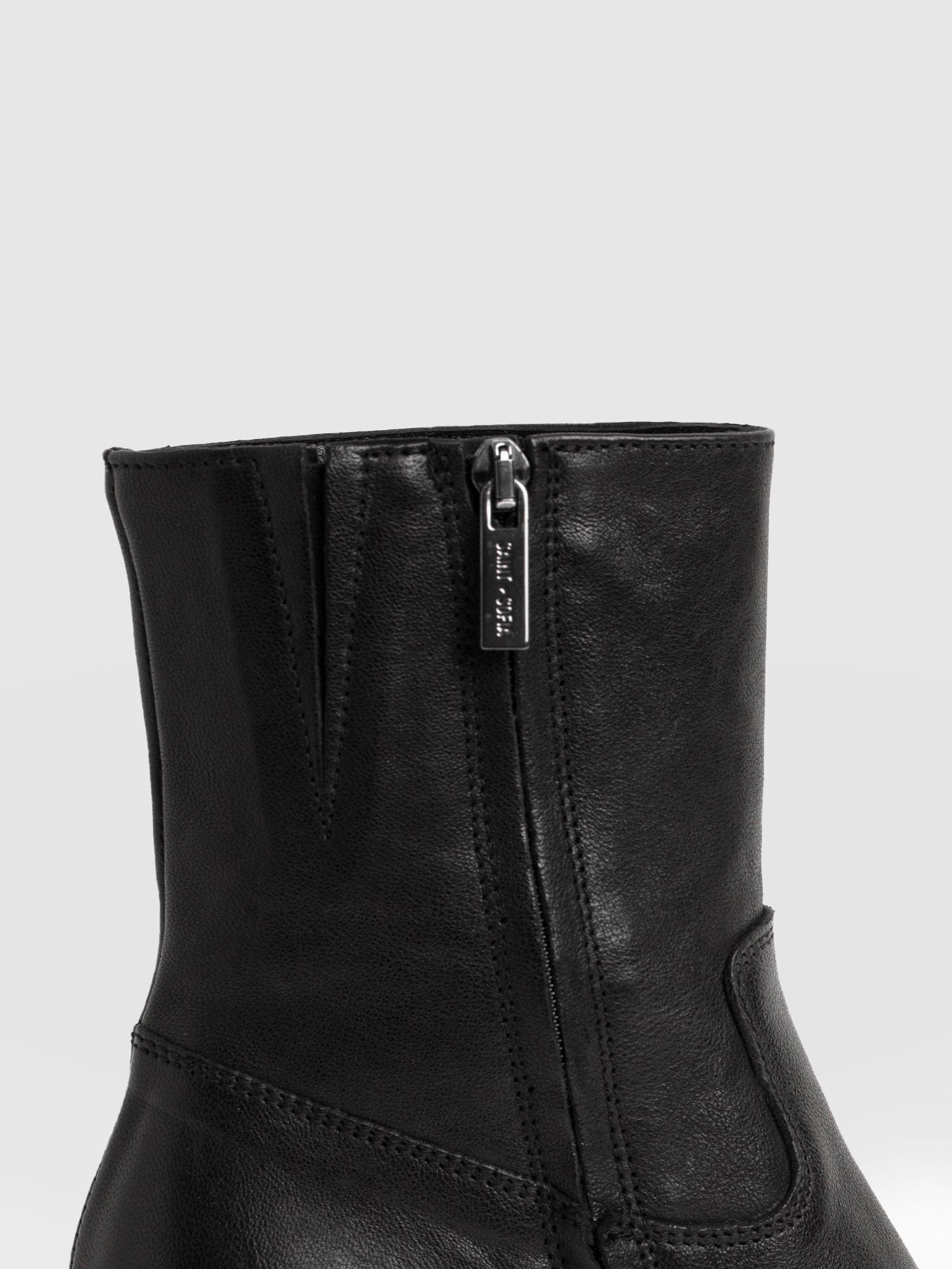 Dakota Ankle Boot - Black