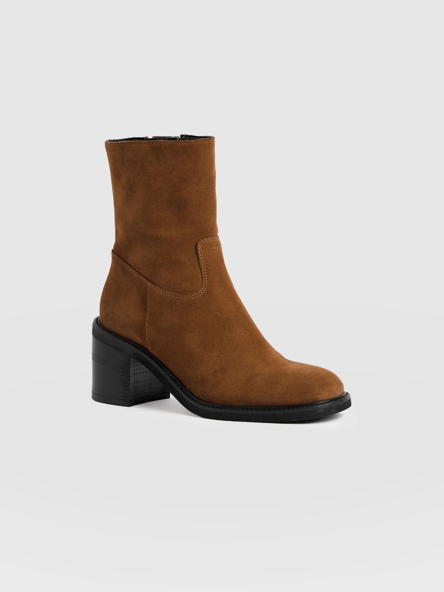 Dakota Ankle Boot - Camel Suede
