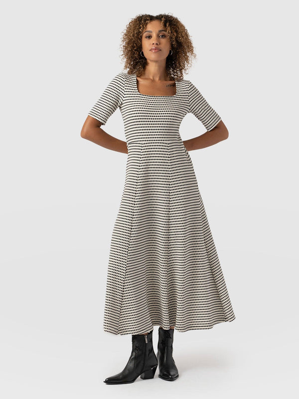 Darcey Short Sleeve Flared Dress Monochrome Jacquard - Women's Dresses