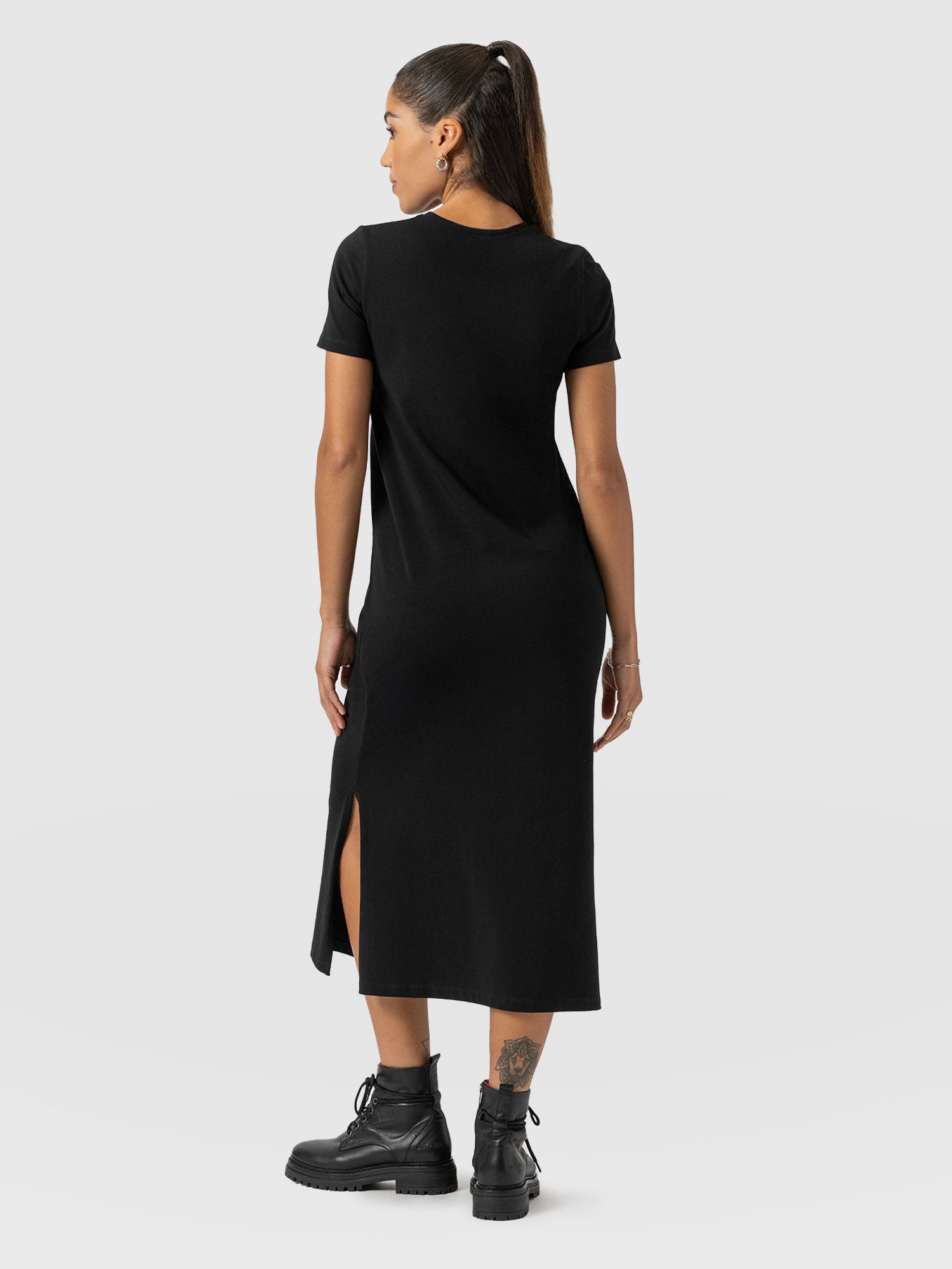 Easy T-Shirt Midi Dress - Black