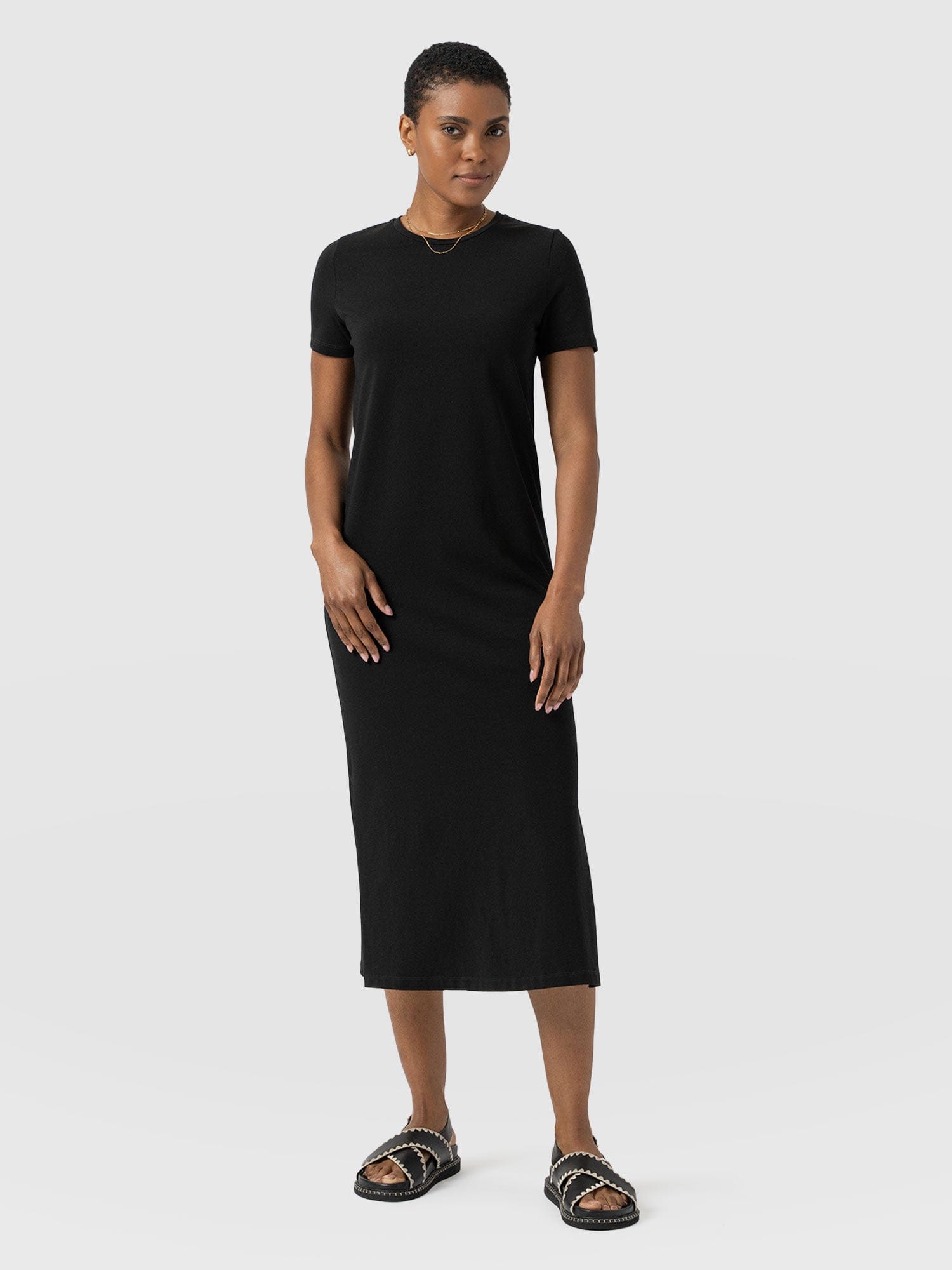 Easy T-Shirt Midi Dress - Black - Women's Dresss | Saint + Sofia® UK