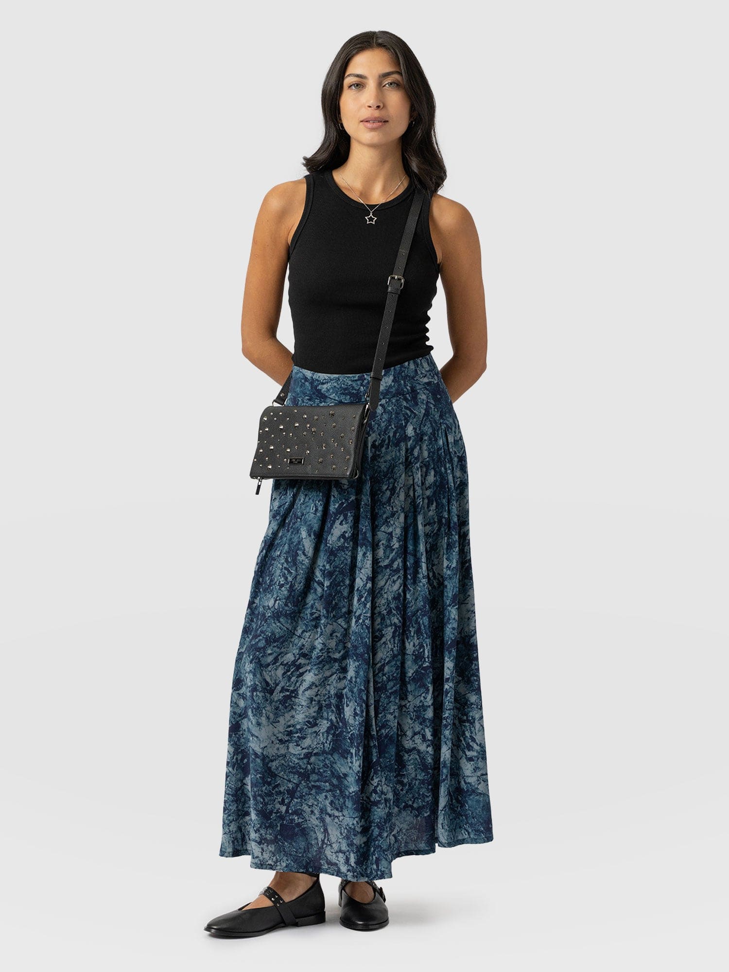 Eliza Pleated Skirt Blue Marble - Women's Skirts | Saint + Sofia® UK