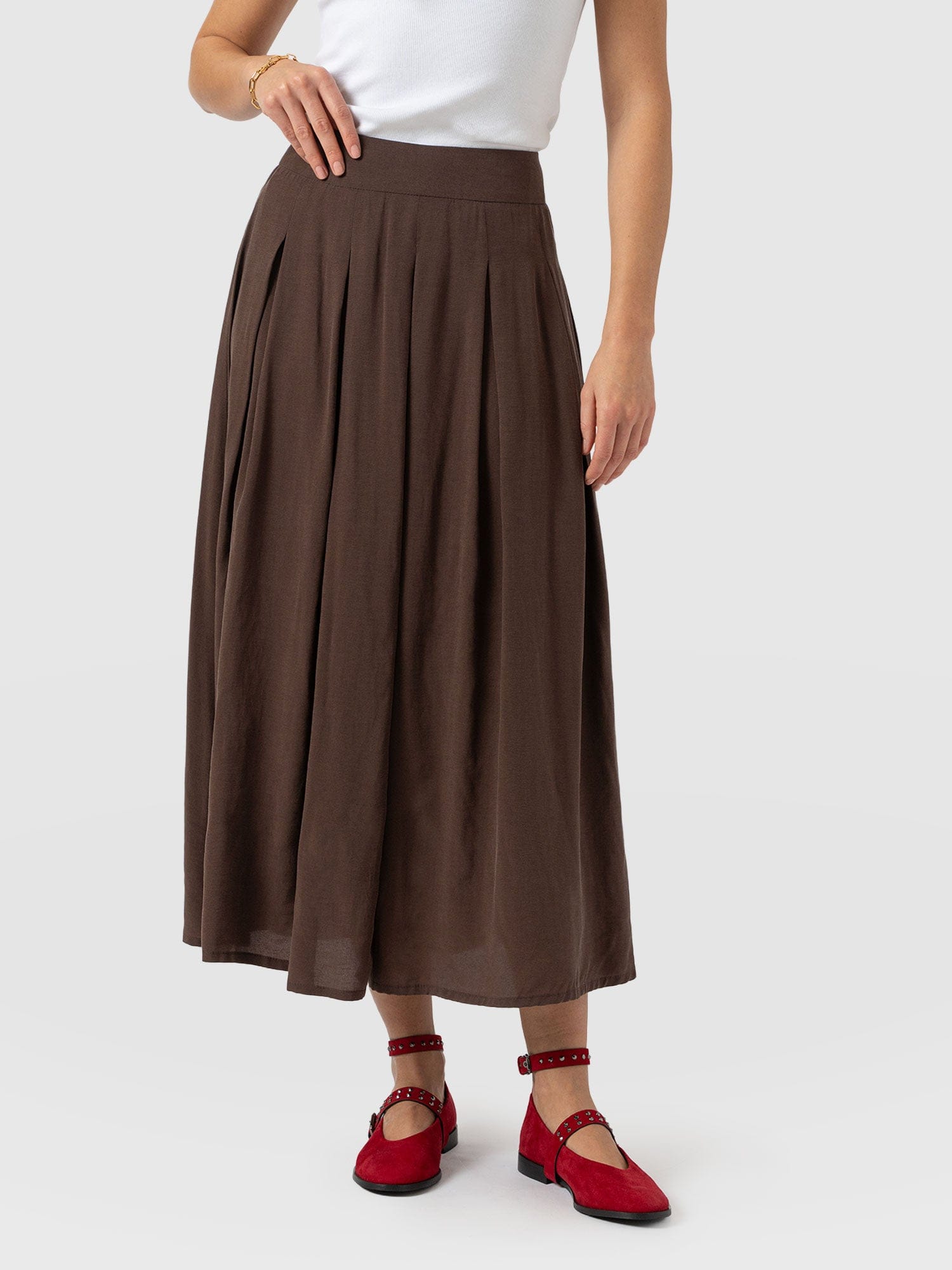 Eliza Pleated Skirt - Brown
