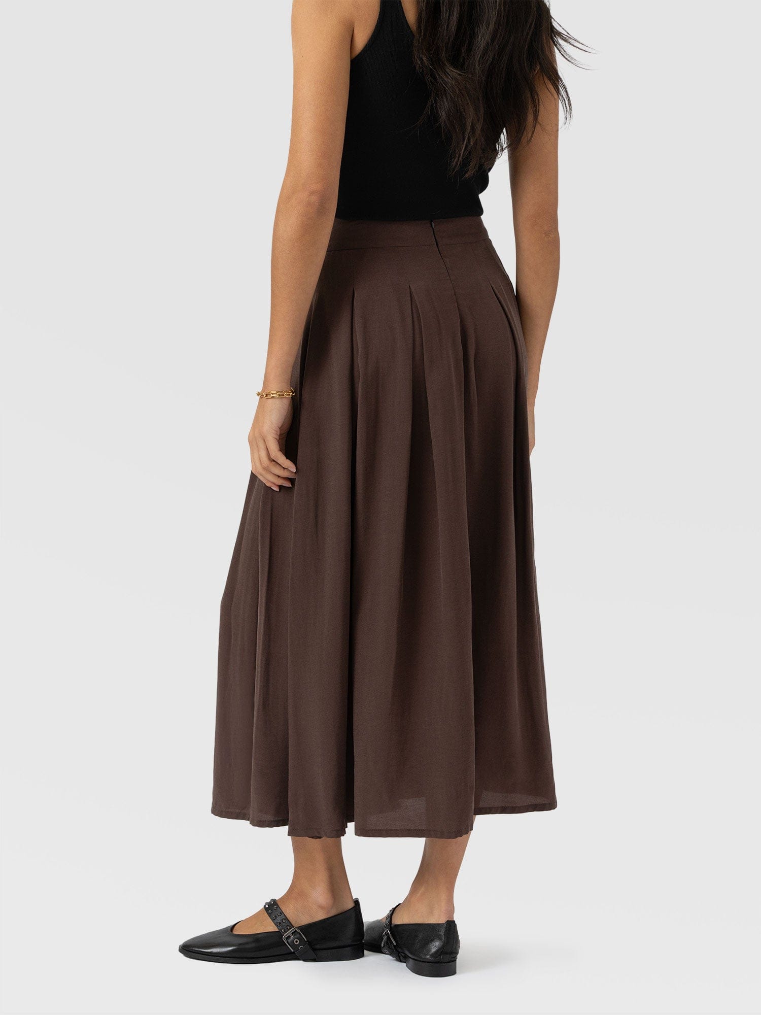 Eliza Pleated Skirt - Brown