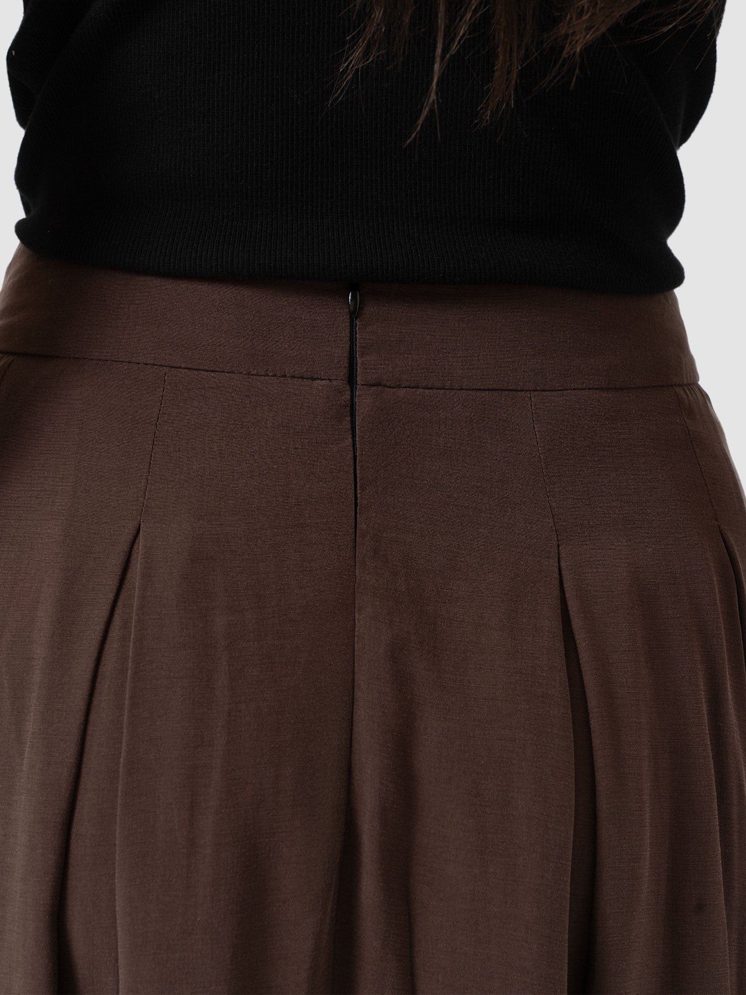 Eliza Pleated Skirt - Brown