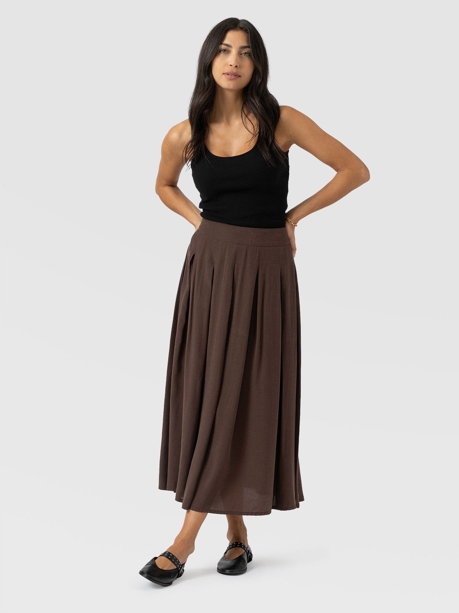 Eliza Pleated Skirt - Brown