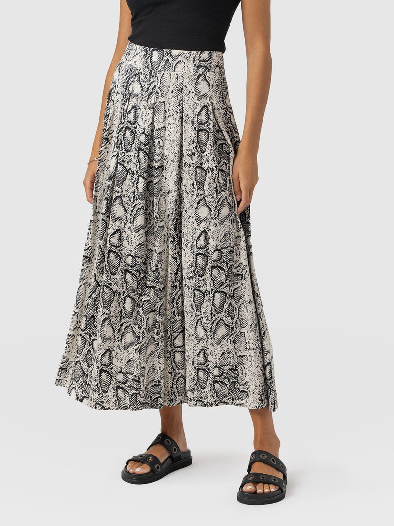Eliza Pleated Skirt Cream Snake  - Women's Skirts | Saint + Sofia® UK