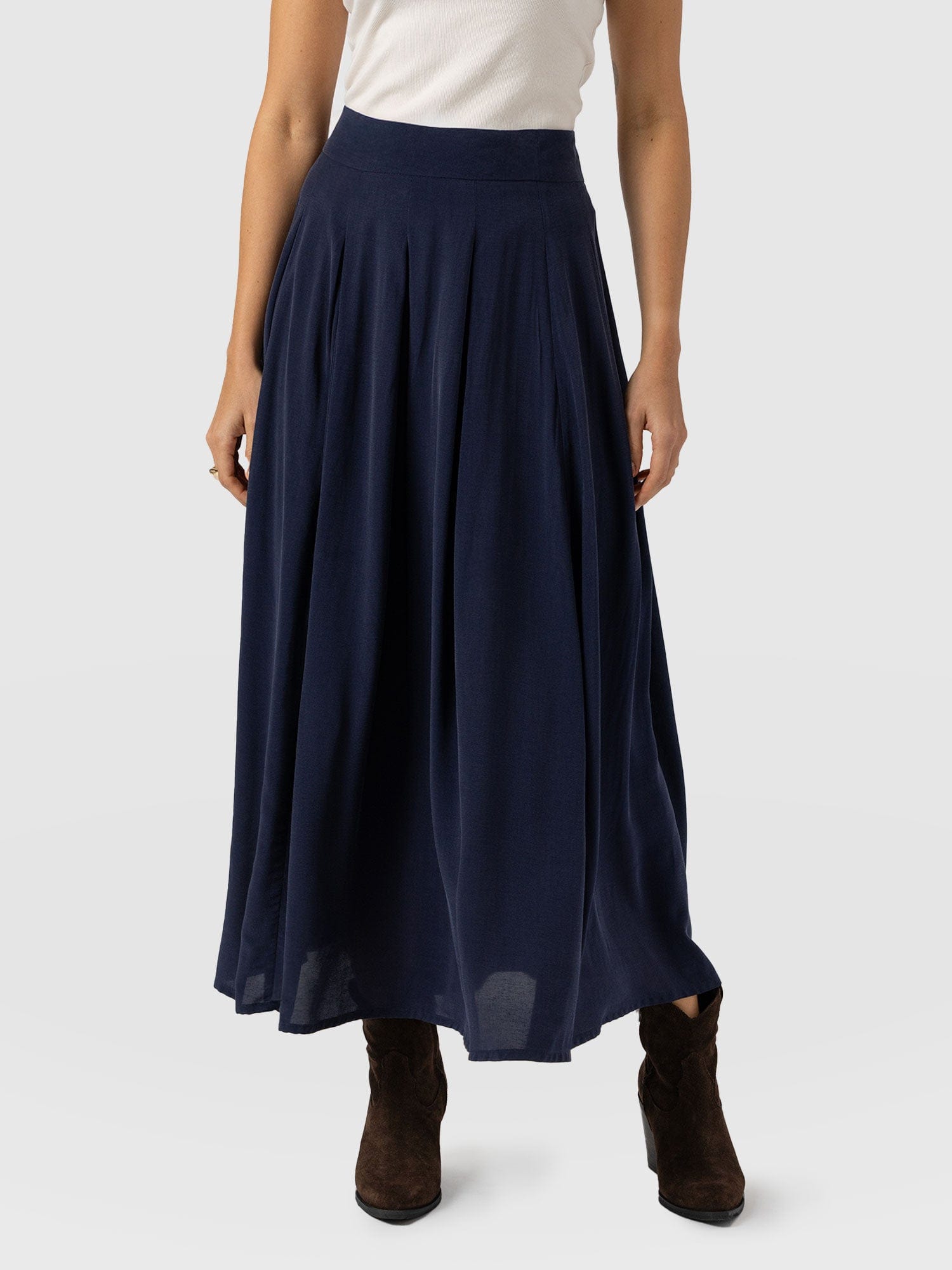 Eliza Pleated Skirt - Navy