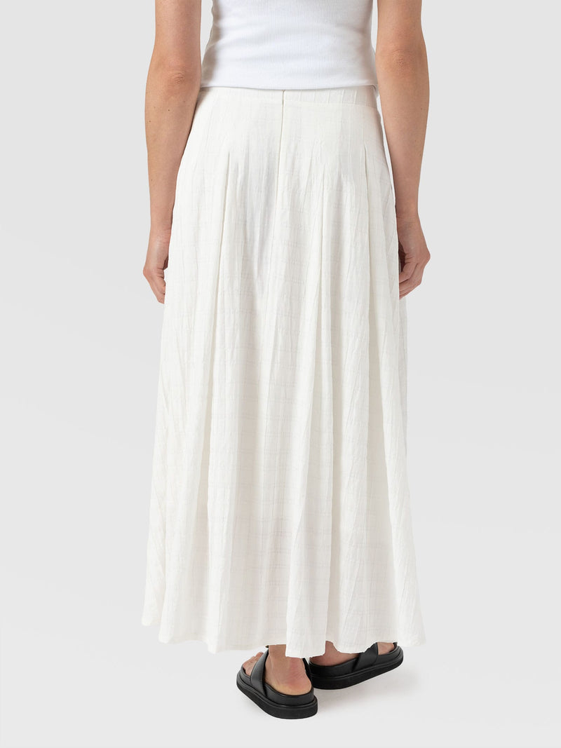 Eliza Pleated Skirt - White Textured - Women's Skirts | Saint + Sofia® UK