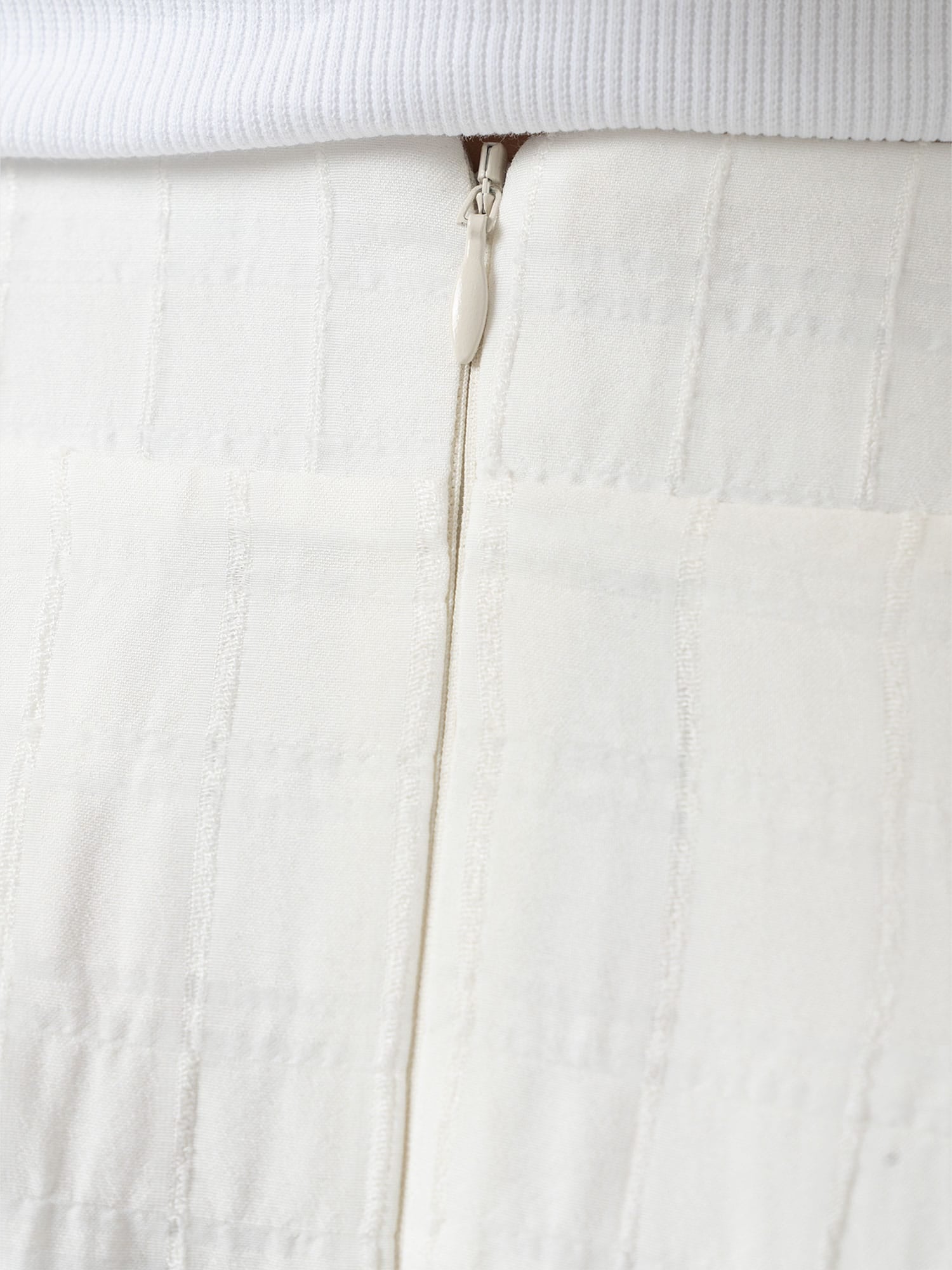 Eliza Skirt - White Textured - Women's Skirts | Saint + Sofia® UK