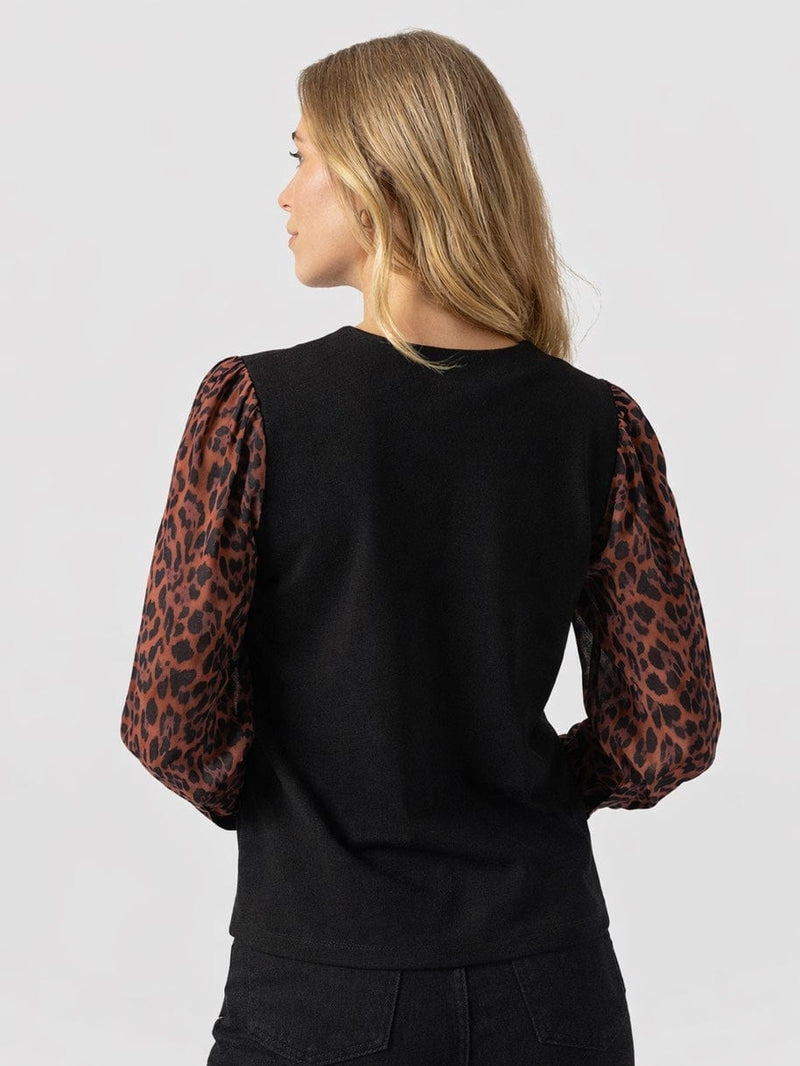 Ella Zip Up Top - Brown Leopard - Women's T-shirts | Saint + Sofia® UK