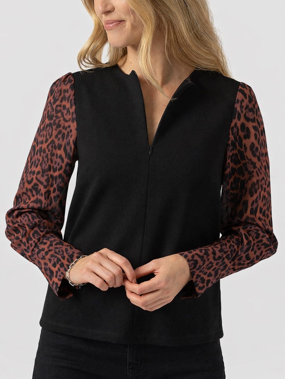 Ella Zip Up Top - Brown Leopard - Women's T-shirts | Saint + Sofia® UK