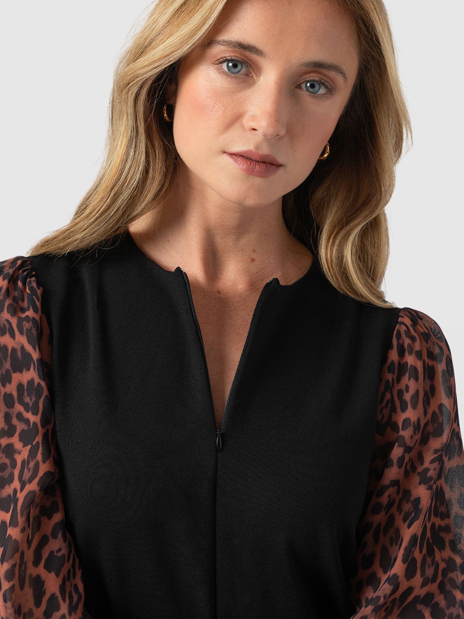 Esme Zip Up Top Brown Leopard - Women's Tops | Saint + Sofia® UK